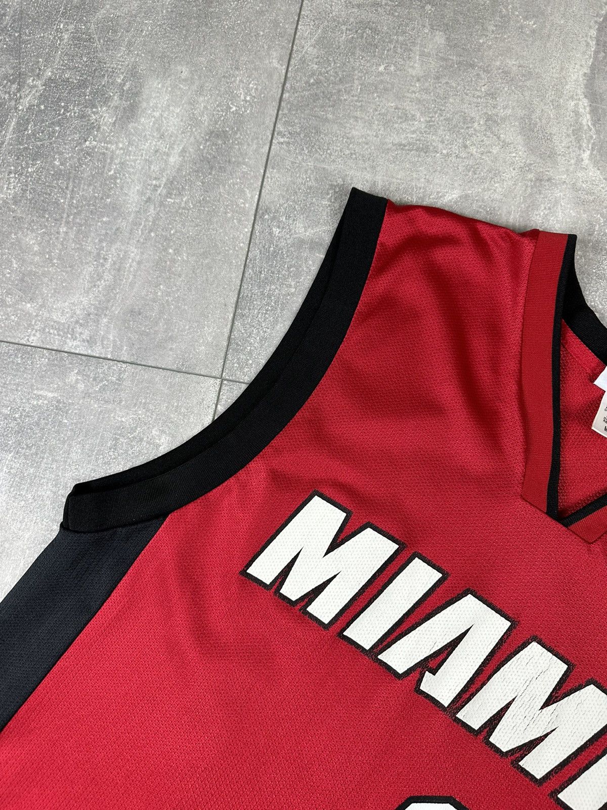 Reebok Reebok Miami Heat Hassan Whiteside NBA Jersey Size US M / EU 48-50 / 2 - 9 Thumbnail