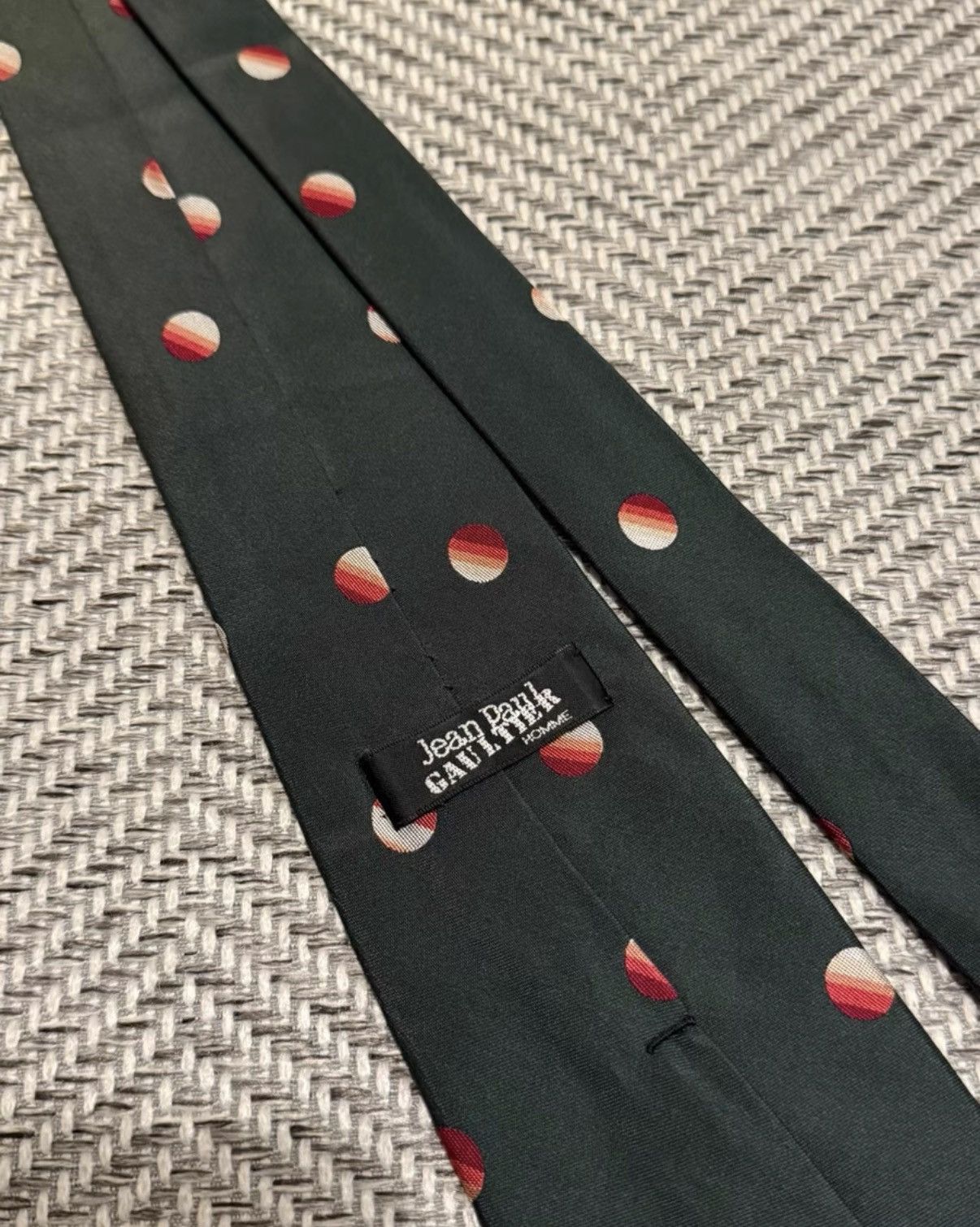 Jean Paul Gaultier Jean Paul Gaultier Gradient Polka Dot Tie K24 Size ONE SIZE - 5 Thumbnail