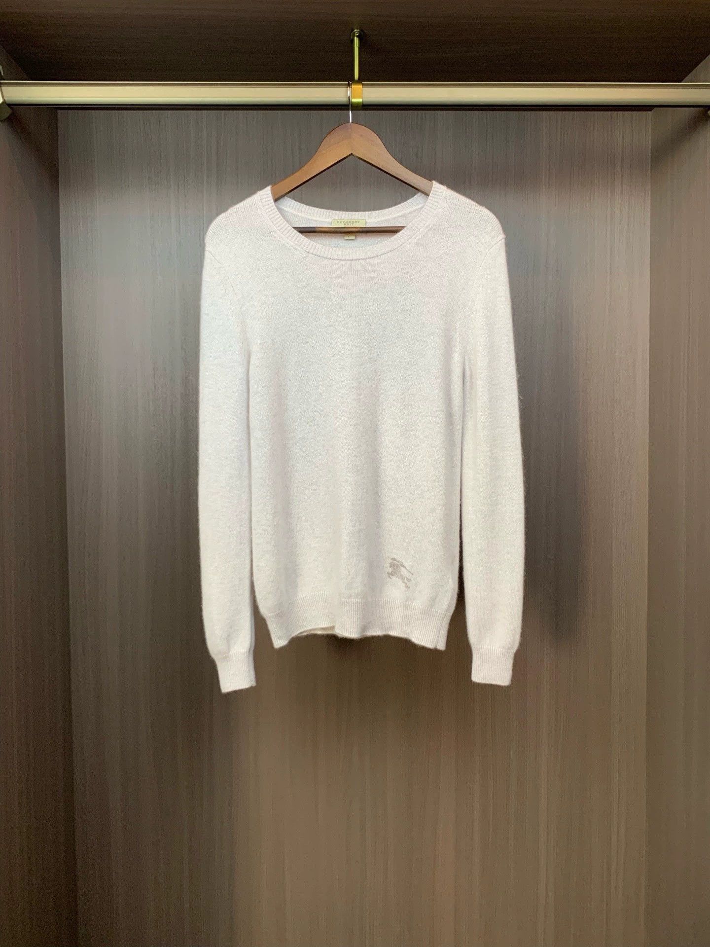 Burberry Burberry Solid Color Sweater M - dmc Size US M / EU 48-50 / 2 - 1 Thumbnail