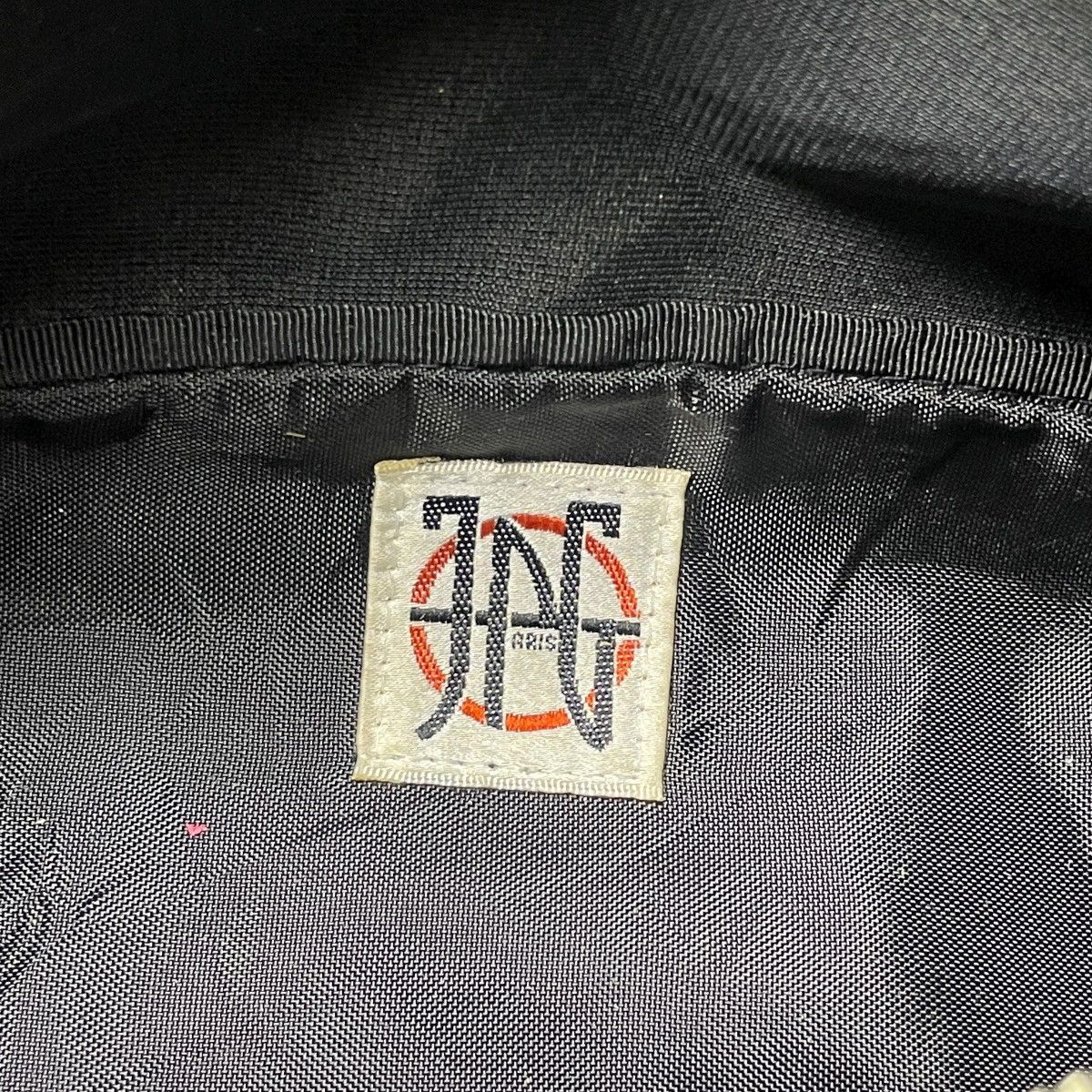 Jean Paul Gaultier RARE Jean Paul Gaultier Embossed JPG Logo Vintage Waist Bag Size ONE SIZE - 5 Thumbnail