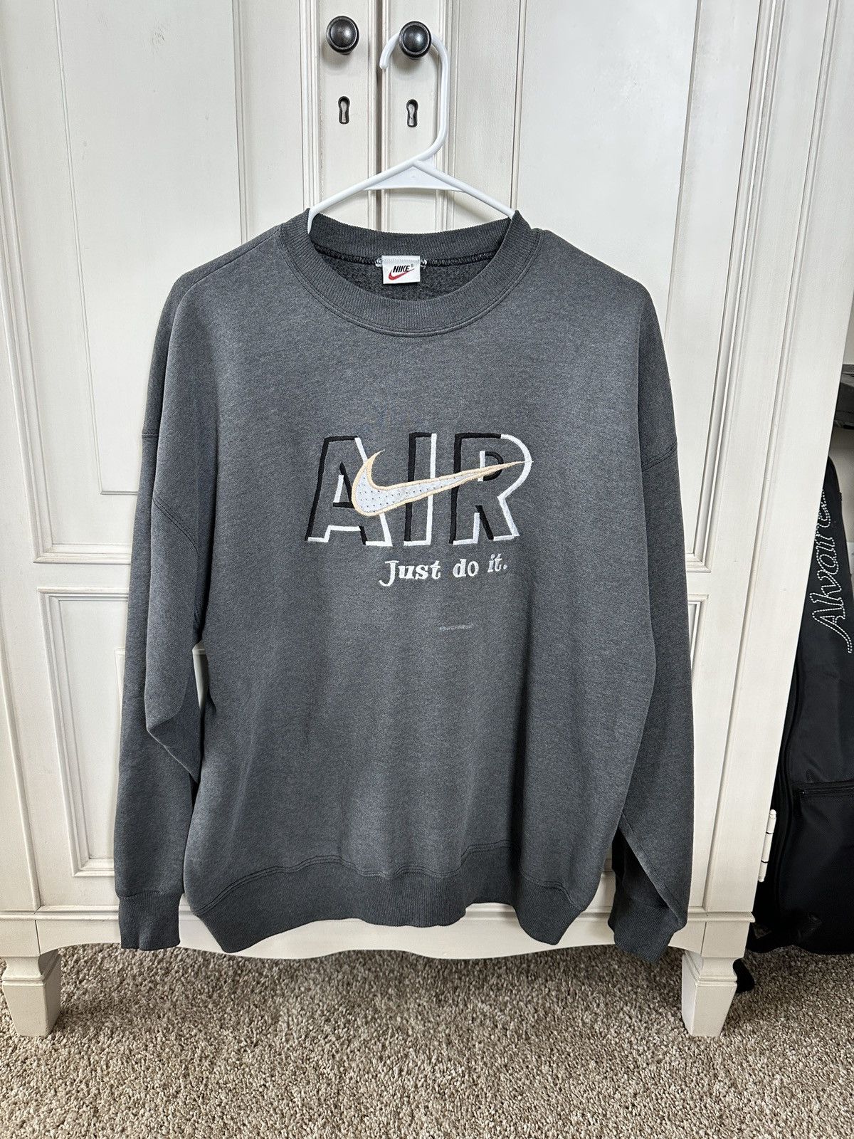 Nike Nike Air Vintage Crewneck Grey Size M / US 6-8 / IT 42-44 - 1 Thumbnail