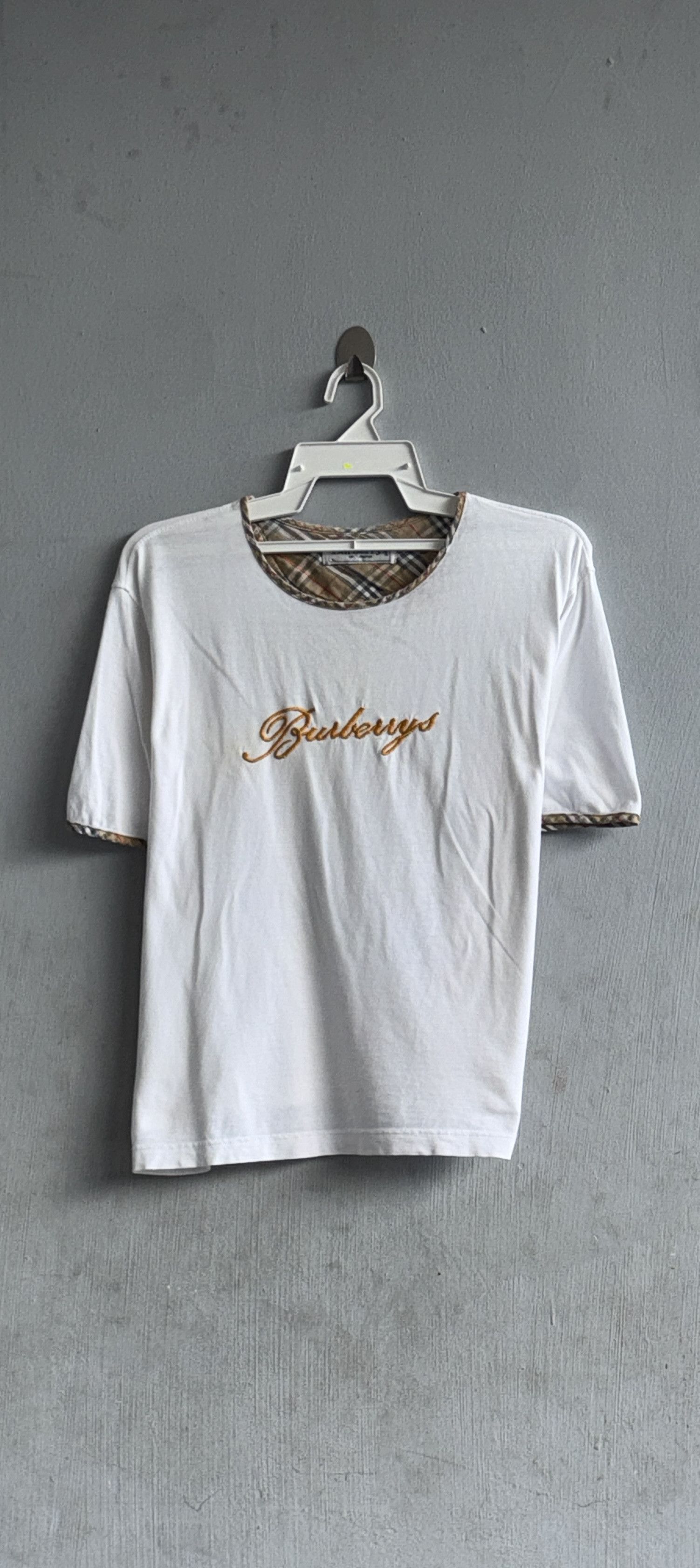 Burberry Burberry Nova Check Embroidered Logo T-Shirt Size L / US 10 / IT 46 - 1 Thumbnail