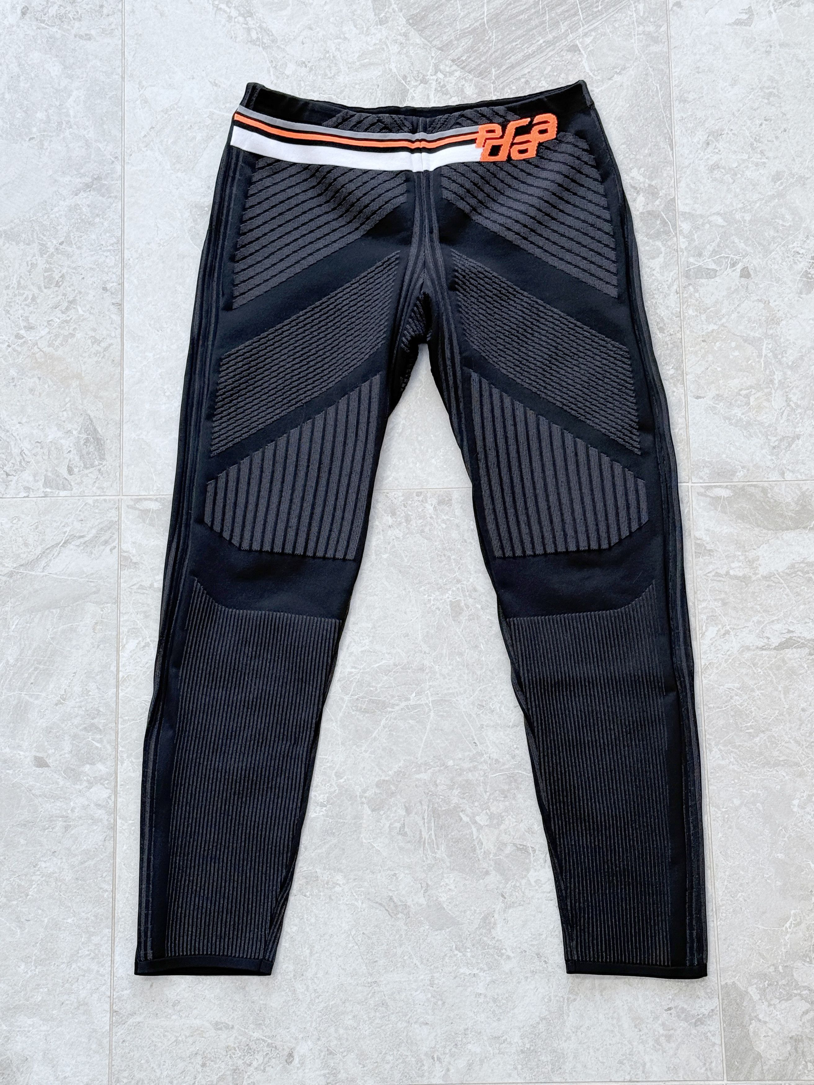 Prada Nylon tec / tech leggings Size 30" / US 8 / IT 44 - 1 Thumbnail