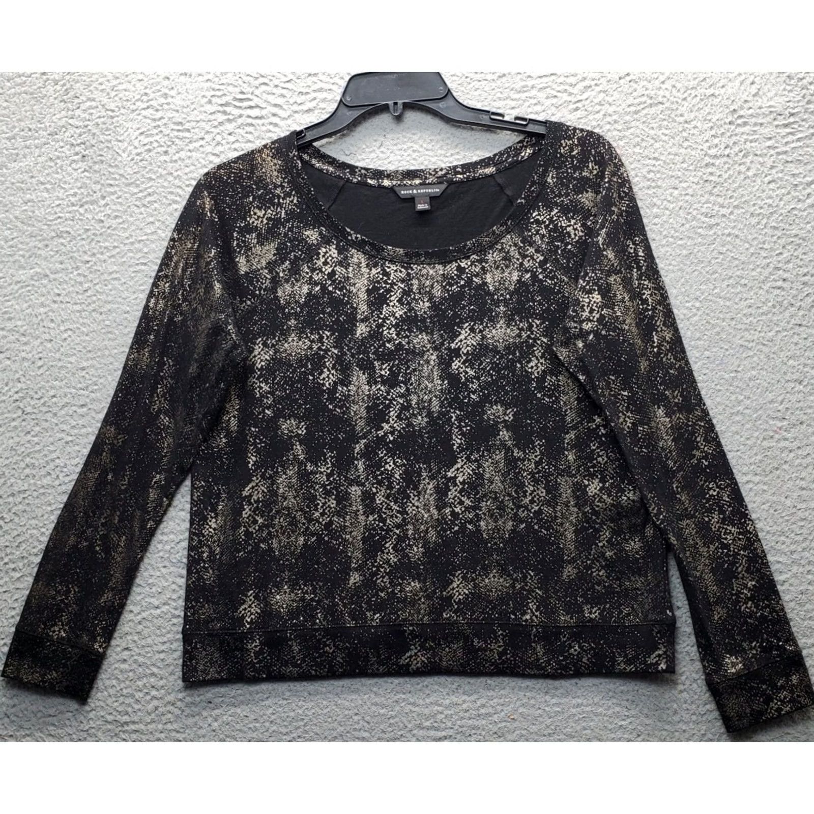 Vintage Rock & Republic Shirt Womens Size L Multi Metallic Snake Skin Print Round Neck Size L / US 10 / IT 46 - 2 Thumbnail
