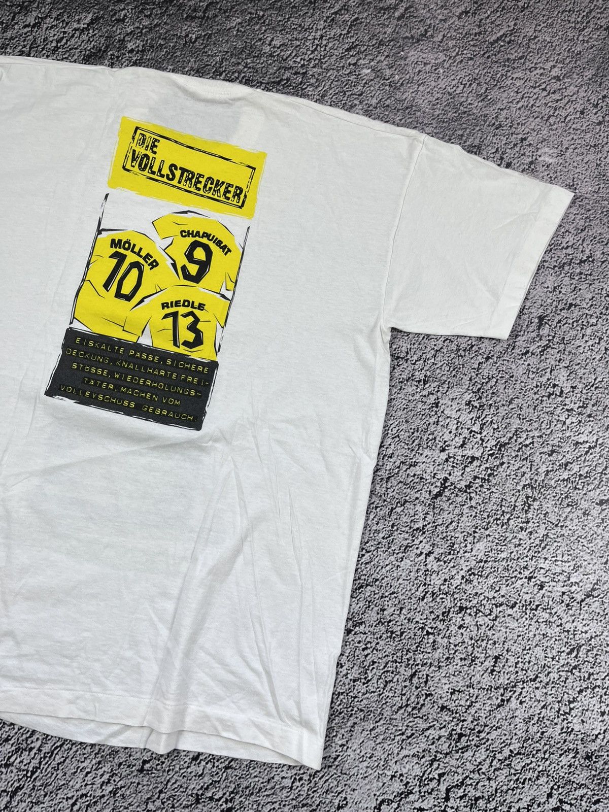 Vintage Vintage Rare 96 Borussia Dortmund screenstars one stitch tee Size US XL / EU 56 / 4 - 12 Thumbnail