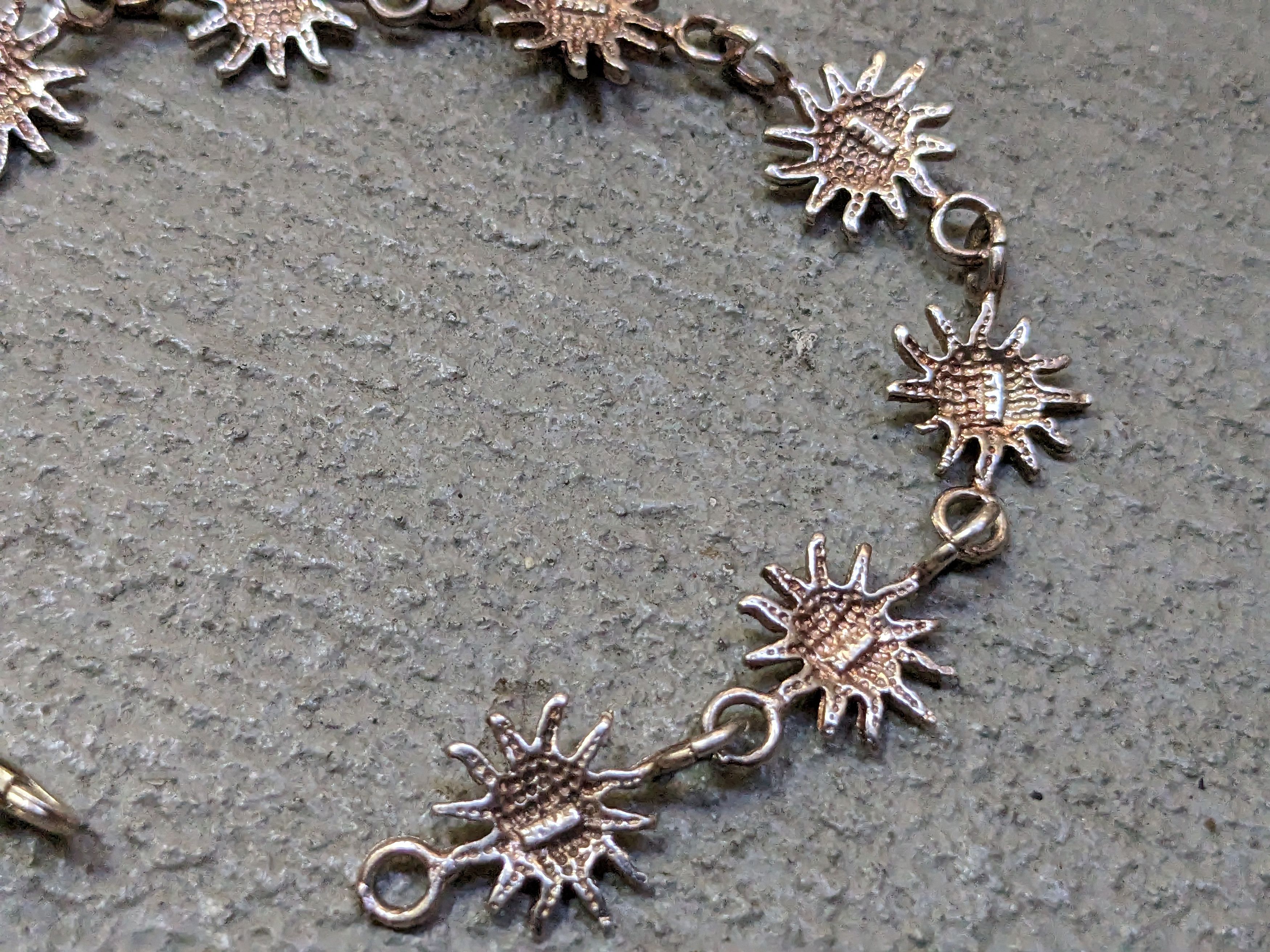 Jewelry Vintage Sterling Silver Bracelet Sun Link Chain 7.25" Size ONE SIZE - 4 Thumbnail