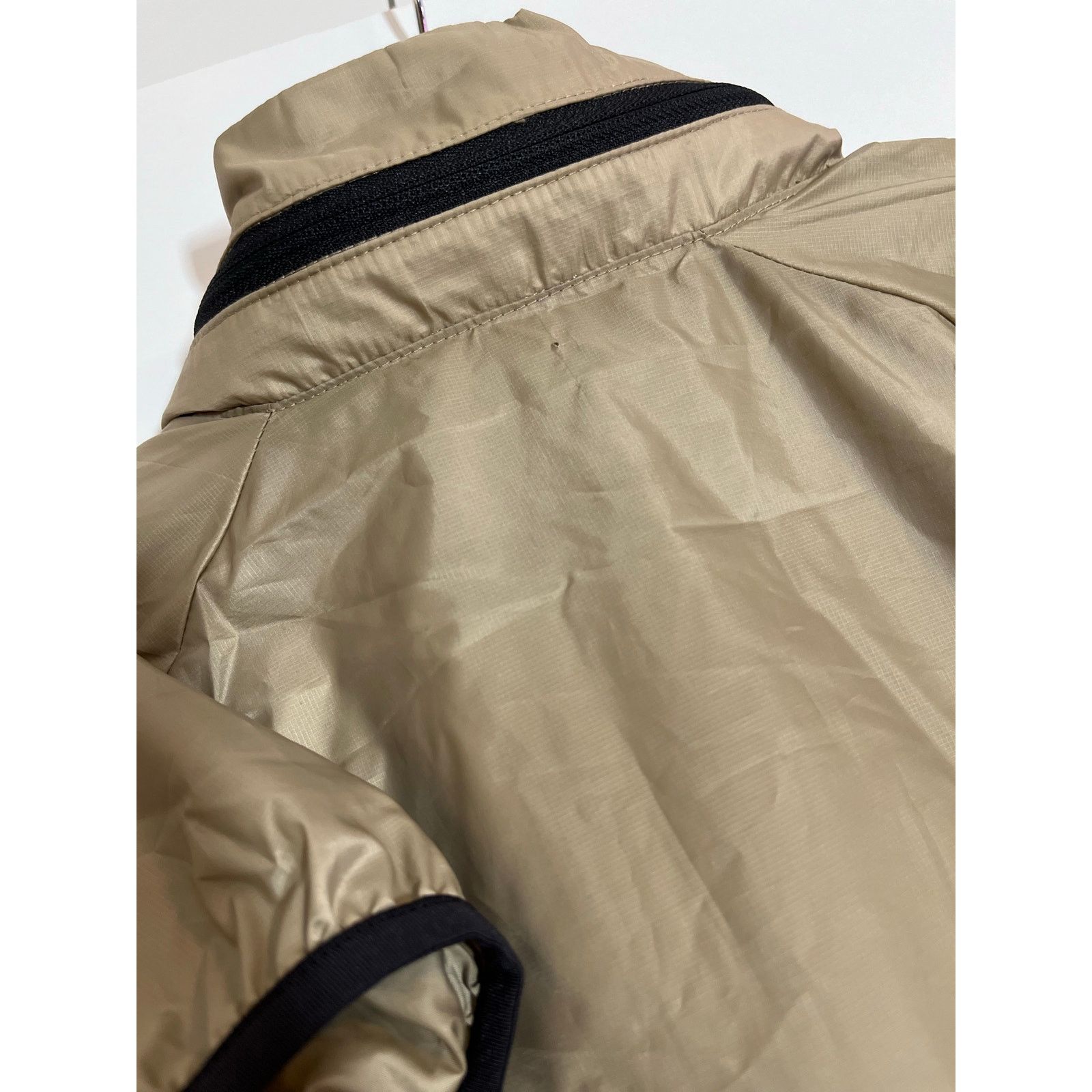 Nike •NWT• Nike Tech Small windbreaker jacket • Gold with Black Size US S / EU 44-46 / 1 - 14 Thumbnail