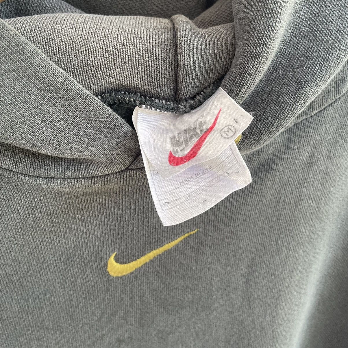 Nike × Vintage Vintage 90s Nike Centre swoosh hoodie green hunter Size US L / EU 52-54 / 3 - 3 Thumbnail