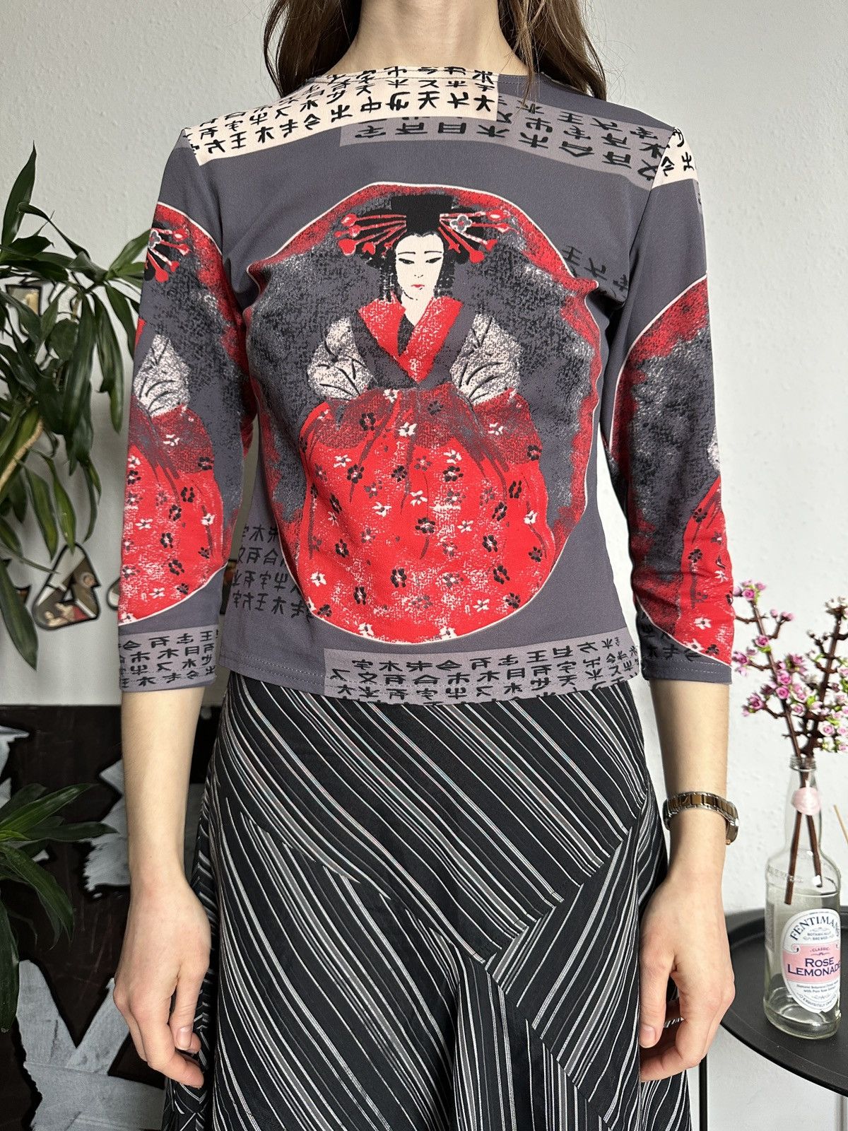 Japanese Brand × Vintage 2000s Asian Japan Graphic Full Printed Crop Top Size L / US 10 / IT 46 - 7 Thumbnail