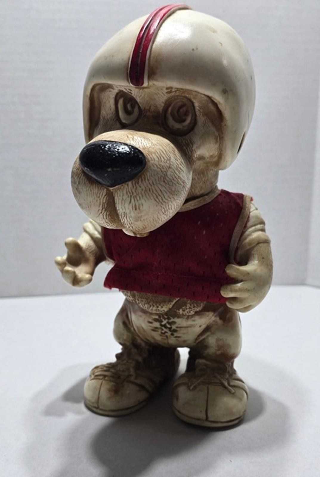 Other Vintage 1977: Creative Mfg Inc Dog Football Player Coin Bank Size ONE SIZE - 1 Thumbnail