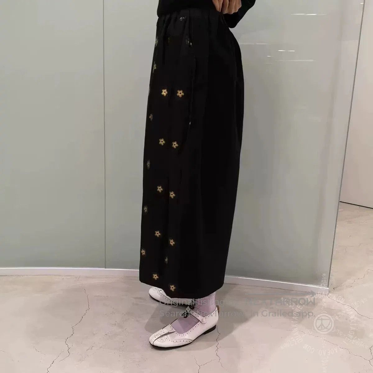 Comme des Garcons Black Embroidered Wide. Size 28" / US 6 / IT 42 - 4 Thumbnail