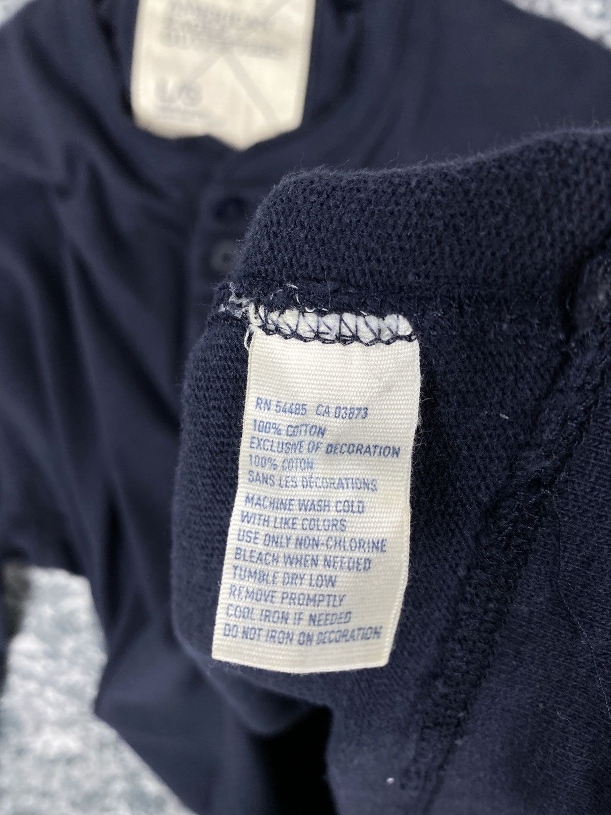 American Eagle Outfitters Vintage American Eagle Outfitters Half Button Sweatshirts Size US L / EU 52-54 / 3 - 9 Thumbnail