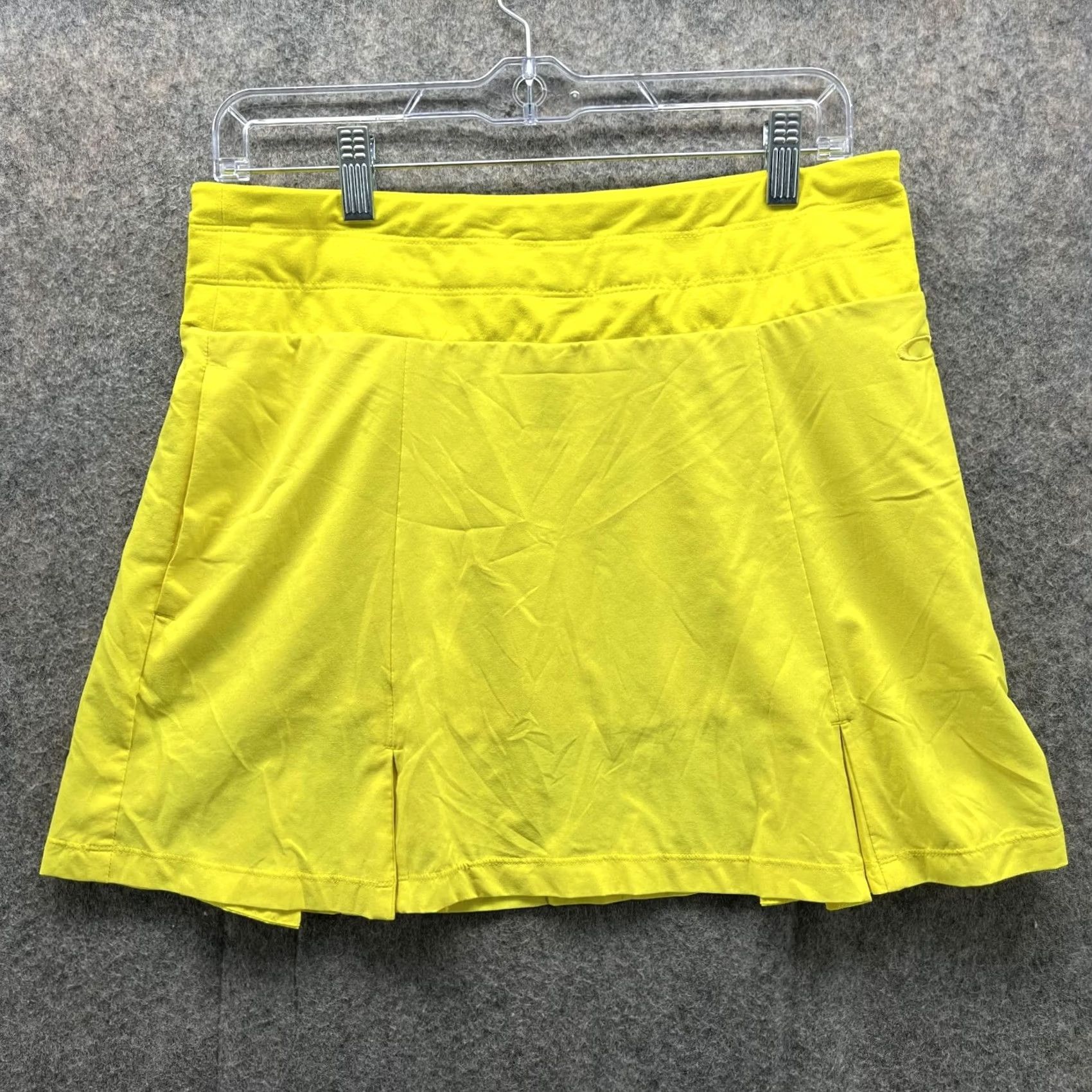 Oakley Oakley Skort Women Small Yellow Athletic Training Gym Polyester Blended Fabric Short Skirt Size 28" / US 6 / IT 42 - 2 Thumbnail