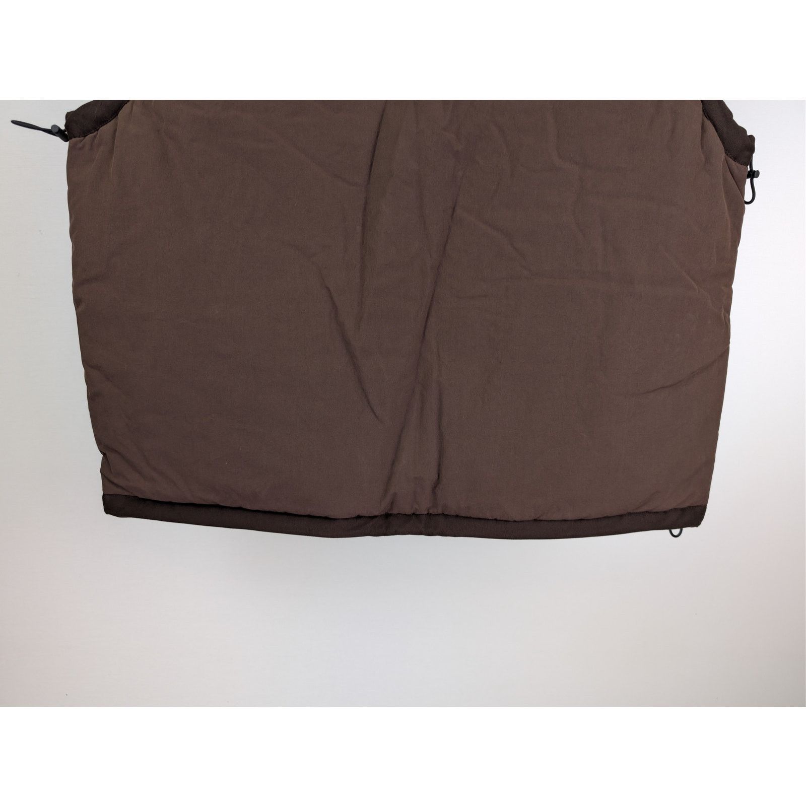 Jacquemus o1rshd1 'Le Gilet Carozzu' padded vest in dark brown Size US L / EU 52-54 / 3 - 15 Thumbnail