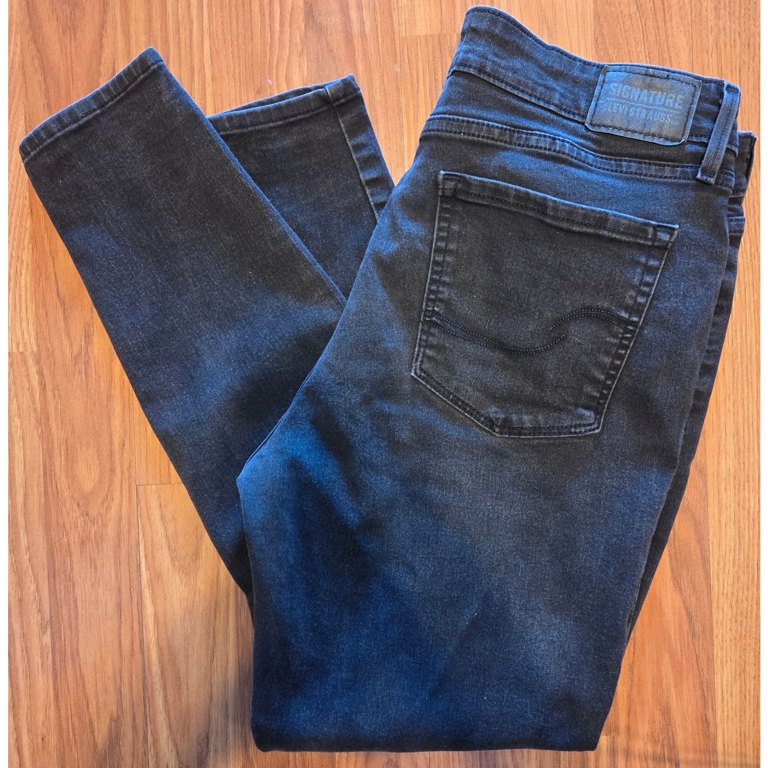 Levi's Signature Levi's Mid Rise Skinny Black Jeans - Size 32 Size 32" / US 10 / IT 46 - 2 Thumbnail