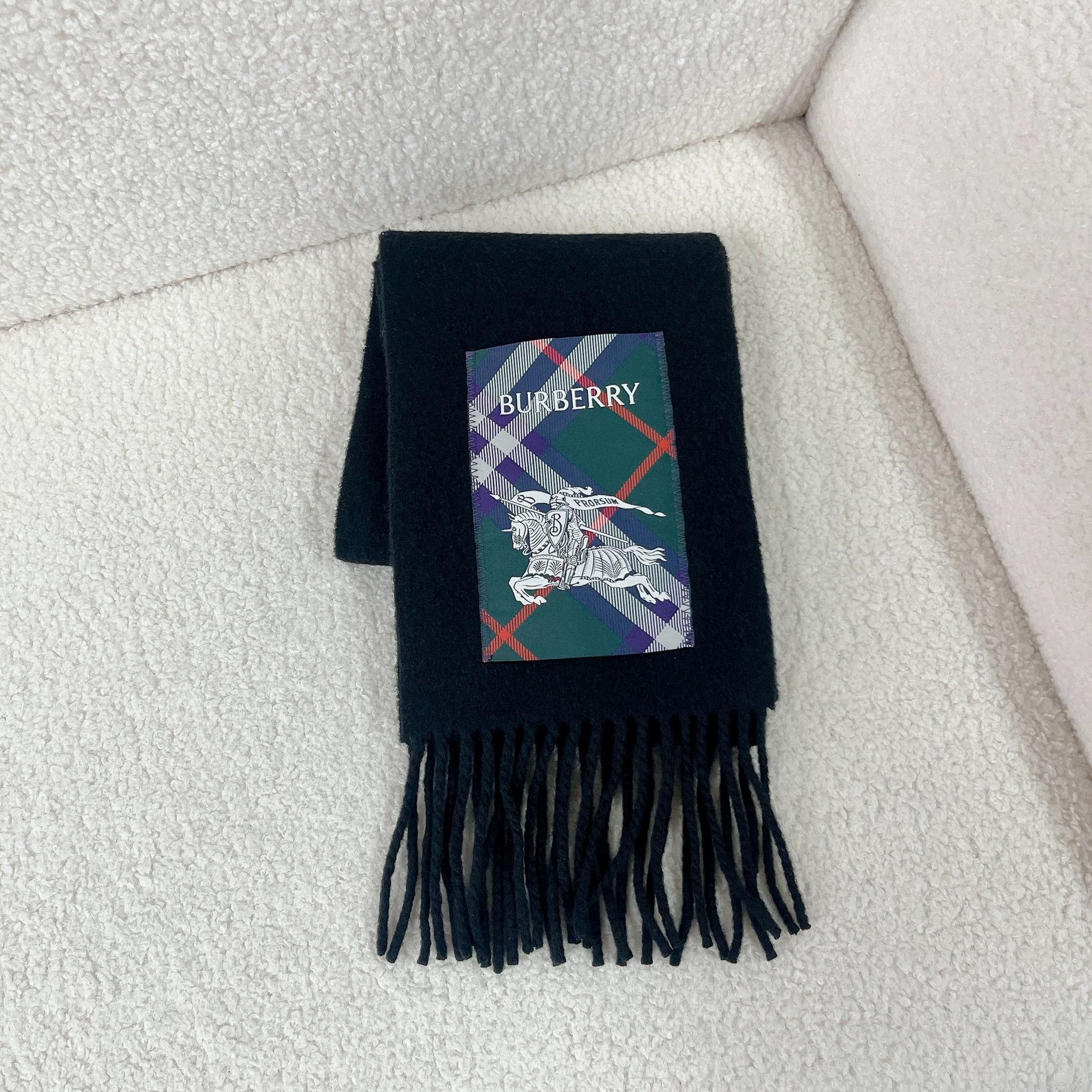 Burberry Burberry Black Cashmere Fringe Scarf Size ONE SIZE - 2 Thumbnail