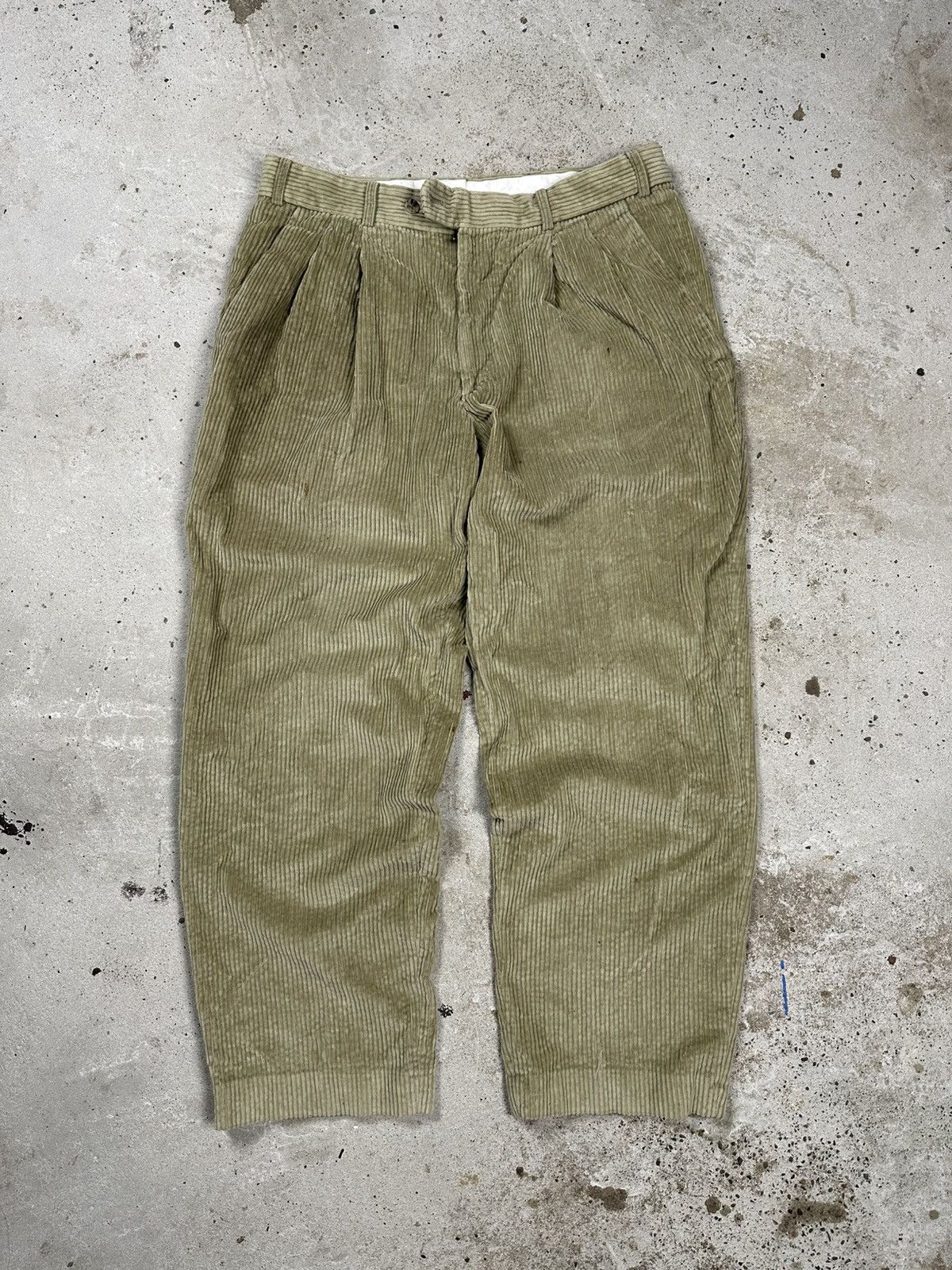 Yves Saint Laurent Vintage 90s Yves Saint Laurent Baggy Corduroy Beige Pants Size US 34 / EU 50 - 1 Thumbnail