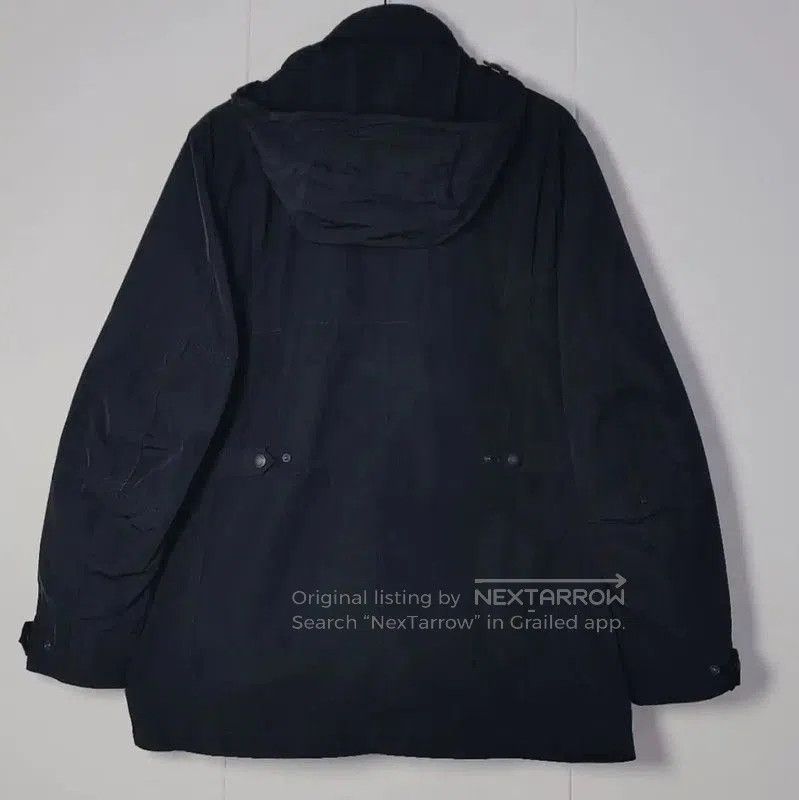 Burberry Burberry Women's Black Polyester Trench Coat. Size S / US 4 / IT 40 - 2 Thumbnail