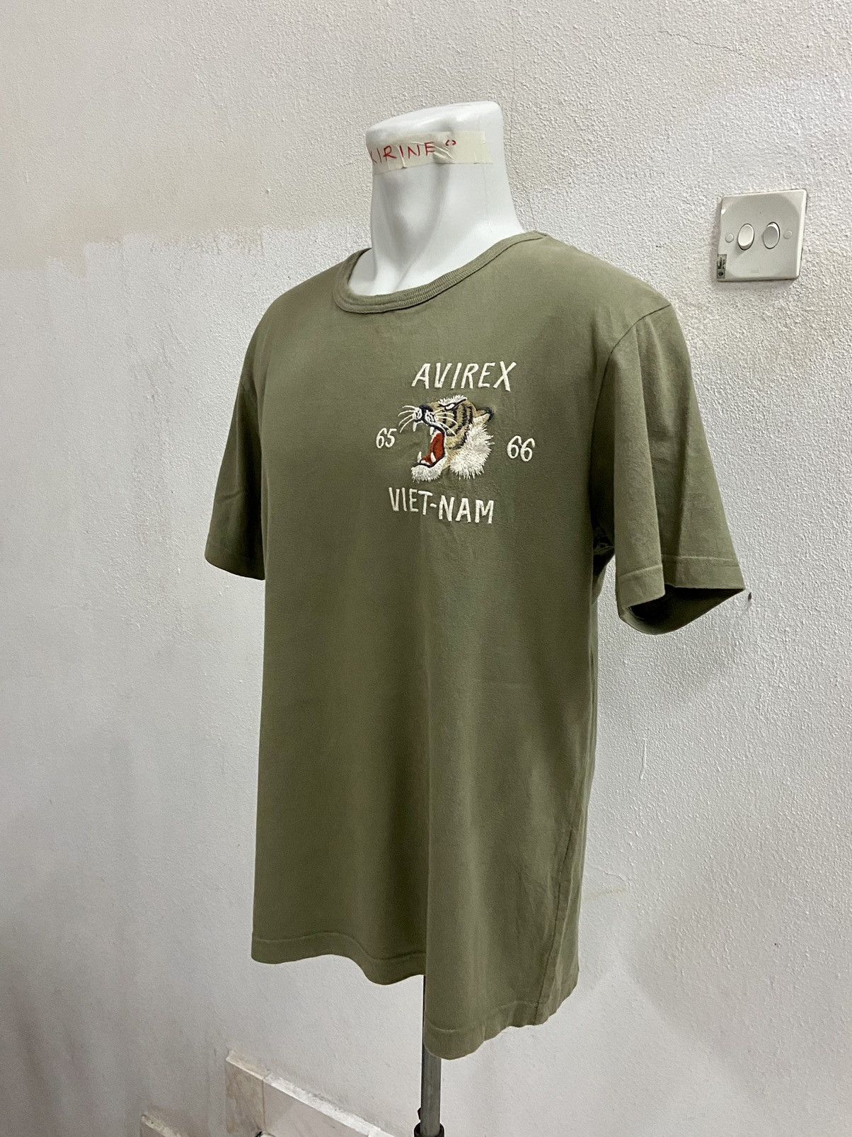 Avirex AVIREX 173 AIRBORNE VIETNAM WAR TEE Size US L / EU 52-54 / 3 - 6 Thumbnail