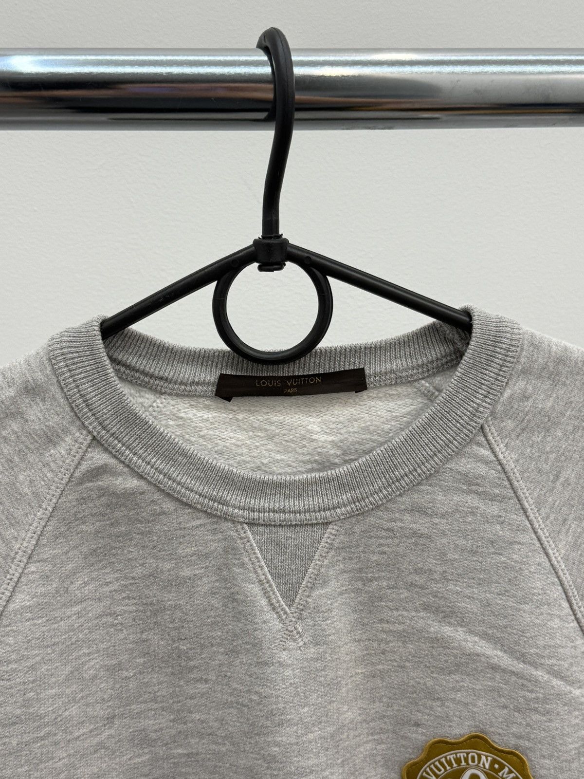 Louis Vuitton Louis Vuitton Malletier Patch Sweatshirt Size US M / EU 48-50 / 2 - 2 Thumbnail