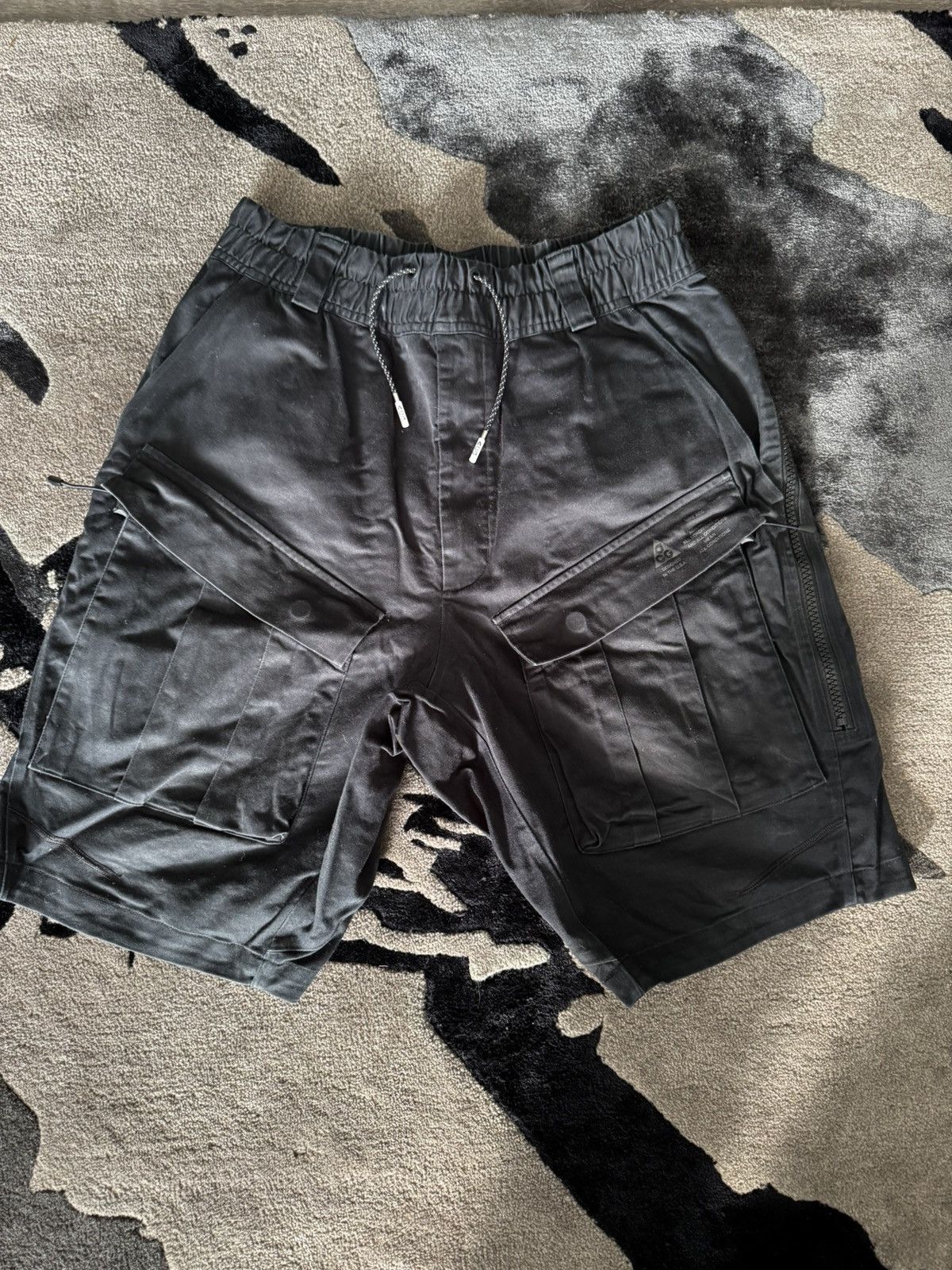 Errolson Hugh × Nike ACG Nikelab ACG Carto Shorts SS17 Size US 30 / EU 46 - 1 Thumbnail