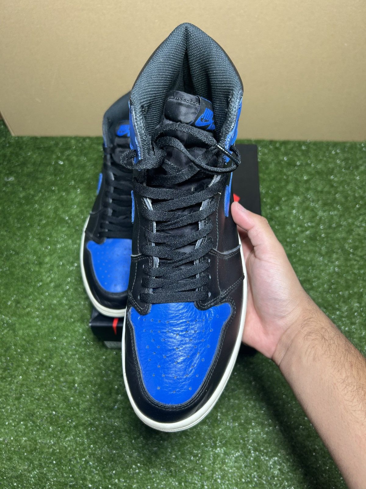 Jordan Brand Jordan 1 Royal 2017 Size US 11.5 / EU 44-45 - 5 Thumbnail