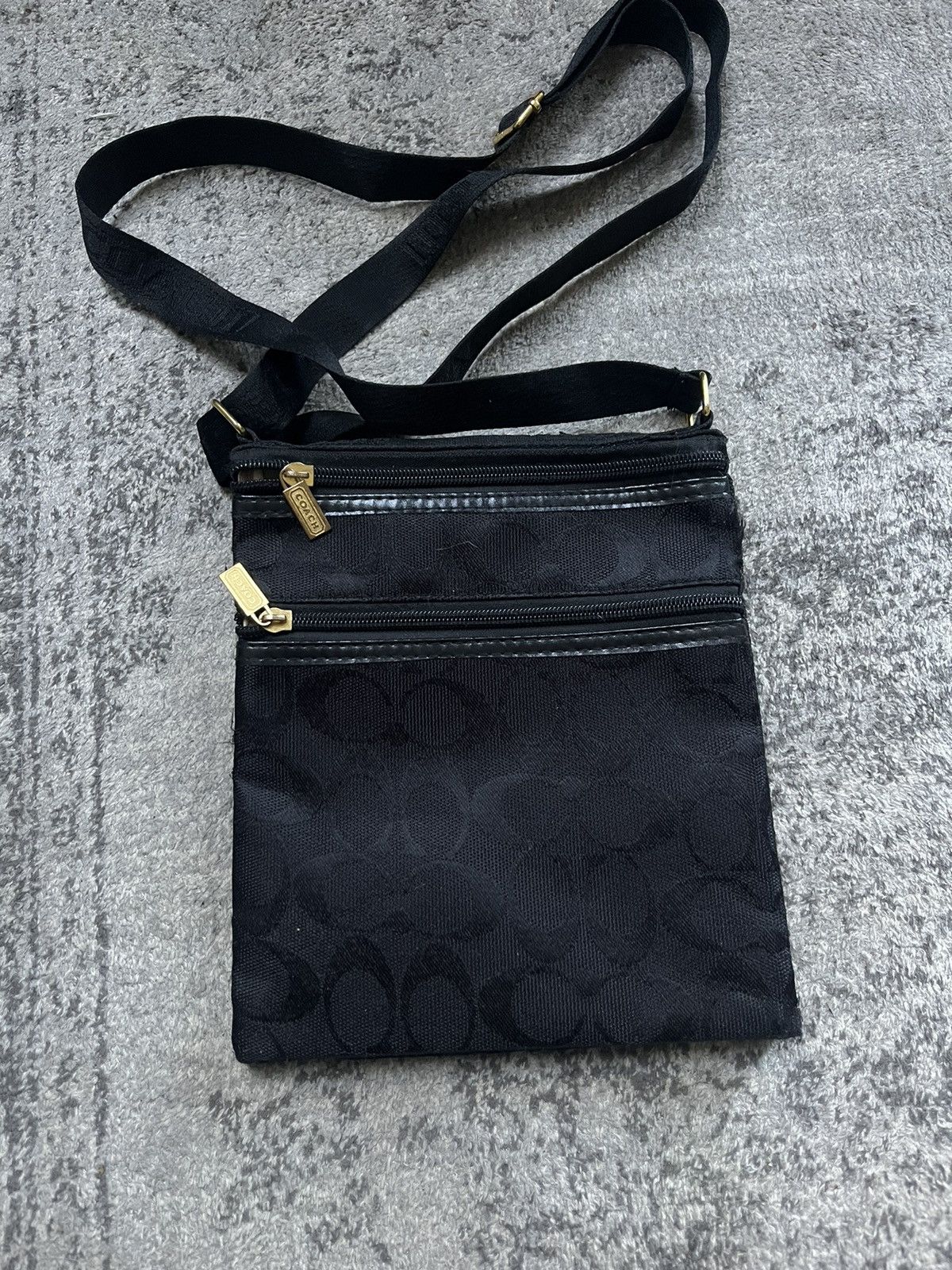 Coach × Designer × Vintage Coach Monogram Cross Body Bag Size ONE SIZE - 3 Thumbnail