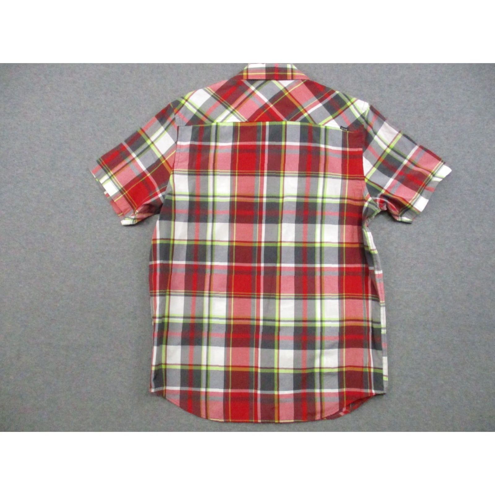 Hurley VINTAGE Hurley Button-Up Shirt Mens Medium Short Sleeve Red Plaid Southwestern Size US M / EU 48-50 / 2 - 6 Thumbnail