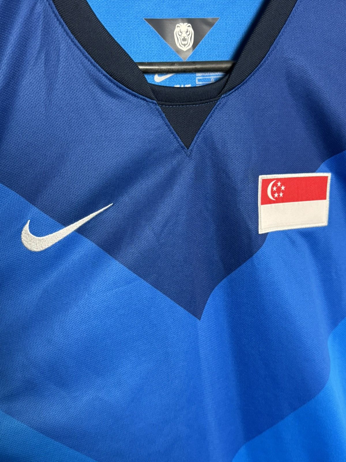 Nike New Singapore National Team 14/15 Away Football Jersey Size US L / EU 52-54 / 3 - 3 Thumbnail