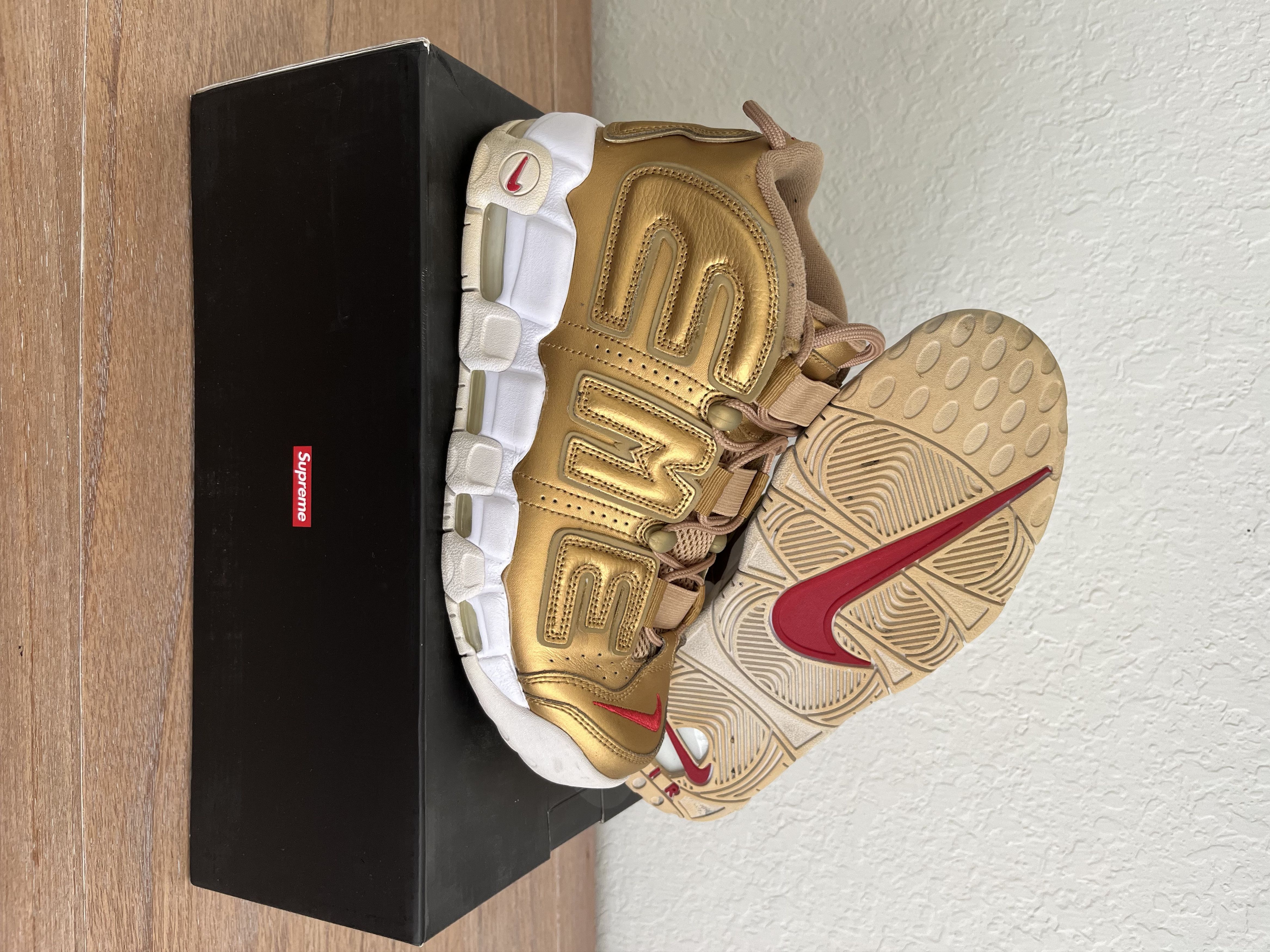 Nike × Supreme Supreme x Air More Uptempo ‘Metallic Gold’ Size US 8 / EU 41 - 3 Thumbnail