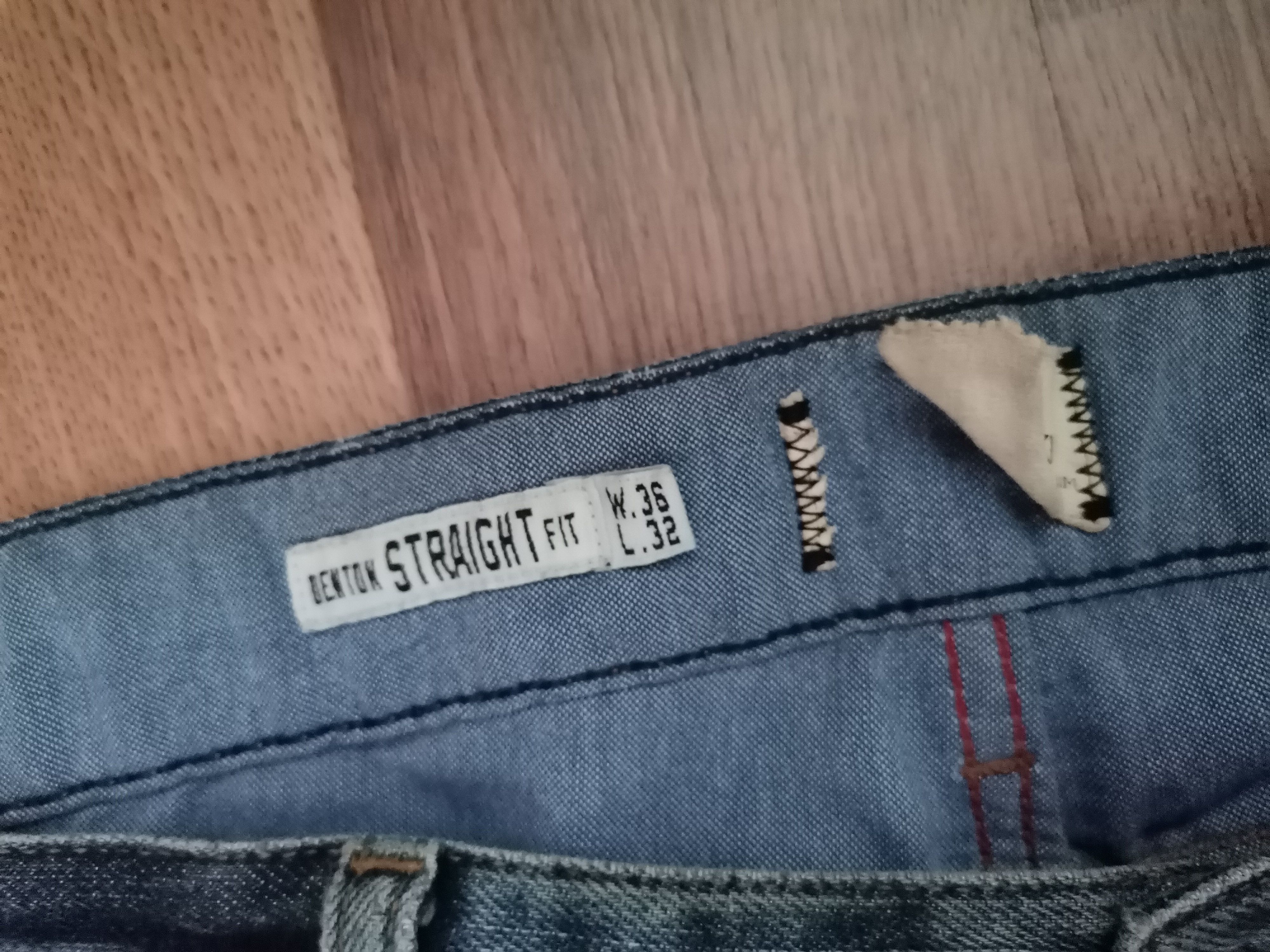 Tommy Hilfiger Tommy Hilfiger Distressed Jeans Size US 36 / EU 52 - 5 Thumbnail