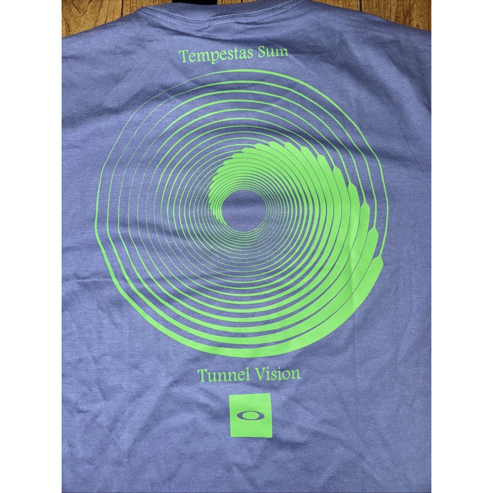 Oakley Oakley Green Room T-Shirt Medium Lilac 21x28 Size US M / EU 48-50 / 2 - 6 Thumbnail