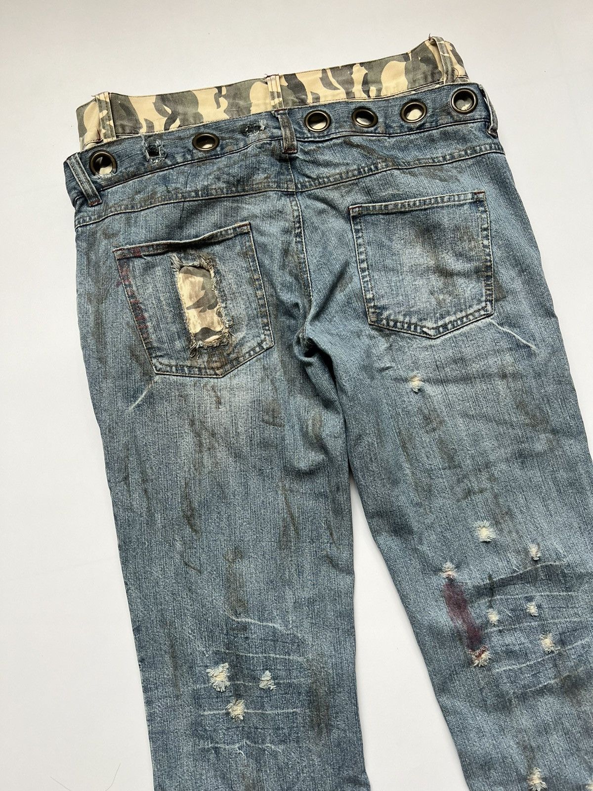 In The Attic In The Attic Double Waist Distressed Denim Size US 33 - 6 Thumbnail