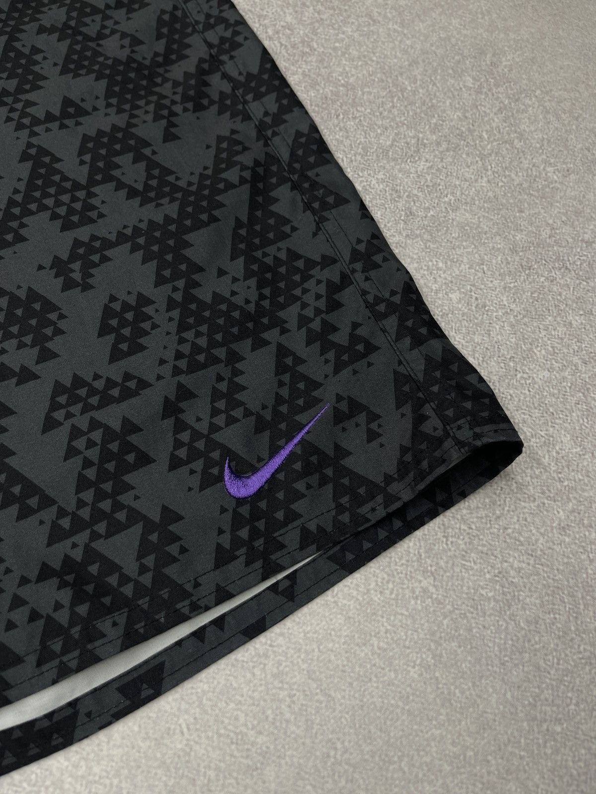 Nike Mens Nike Athletic Dept Geometric Board Shorts Swoosh Size US 34 / EU 50 - 4 Thumbnail