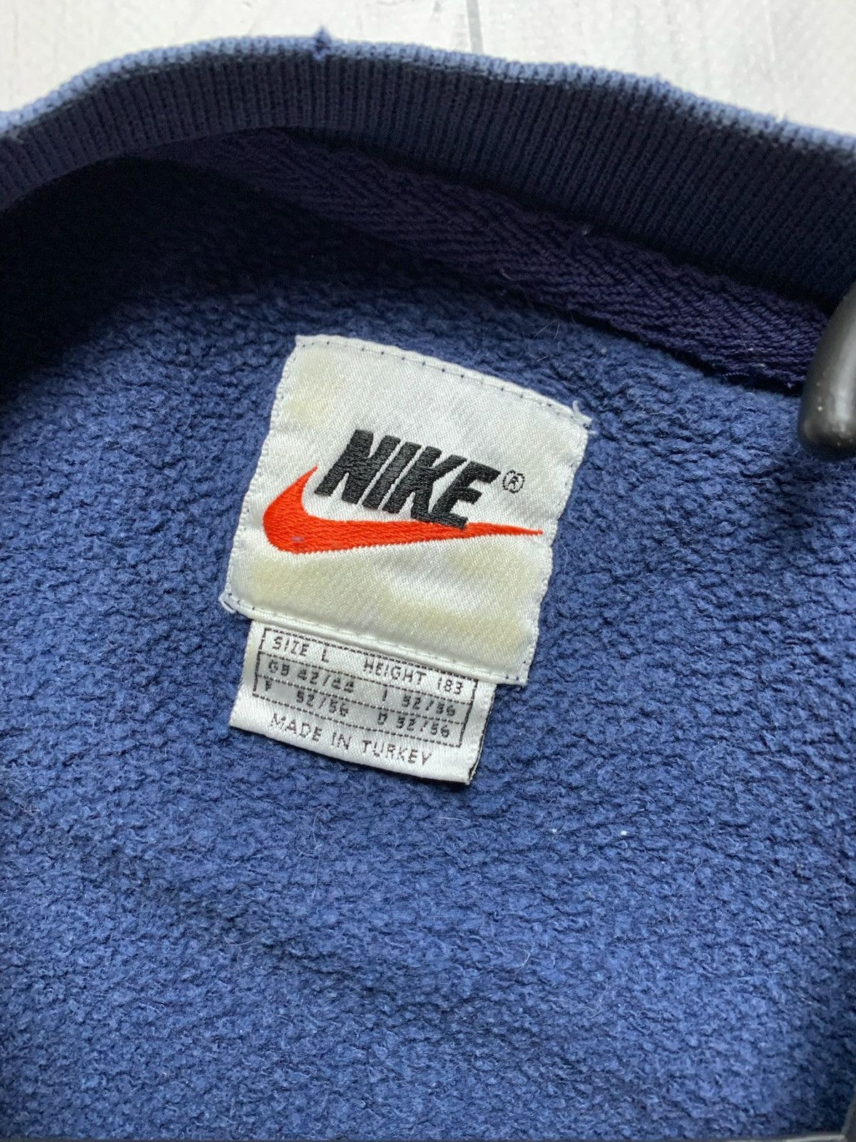Nike × Vintage Vintage Nike sweatshirt logo distressed size L big logo Size US L / EU 52-54 / 3 - 5 Thumbnail