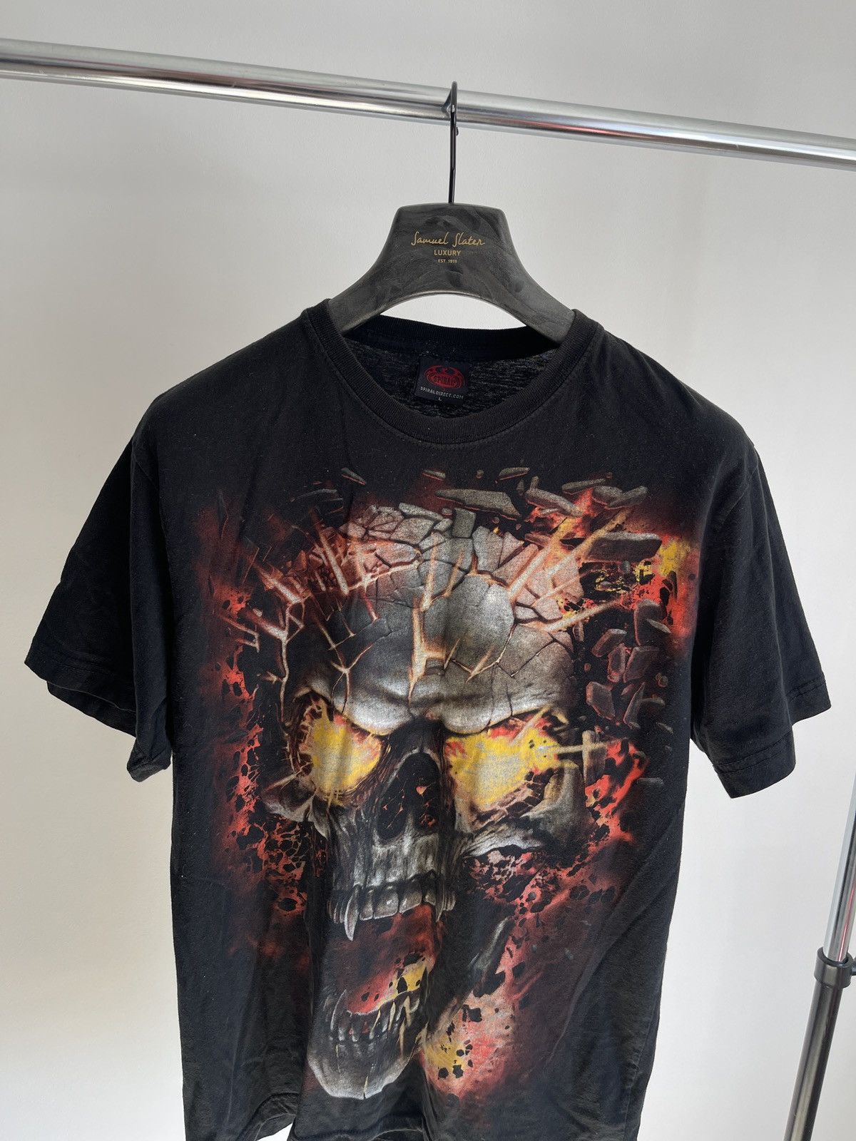 Vintage Vintage Y2K Horror Dead Face Skeleton Spiral Tee Size US L / EU 52-54 / 3 - 2 Thumbnail