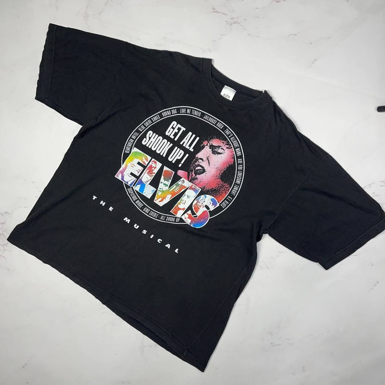 Vintage Vintage Elvis Presley Get All Shook Up! Rock tee Sz XL Size US XL / EU 56 / 4 - 2 Thumbnail