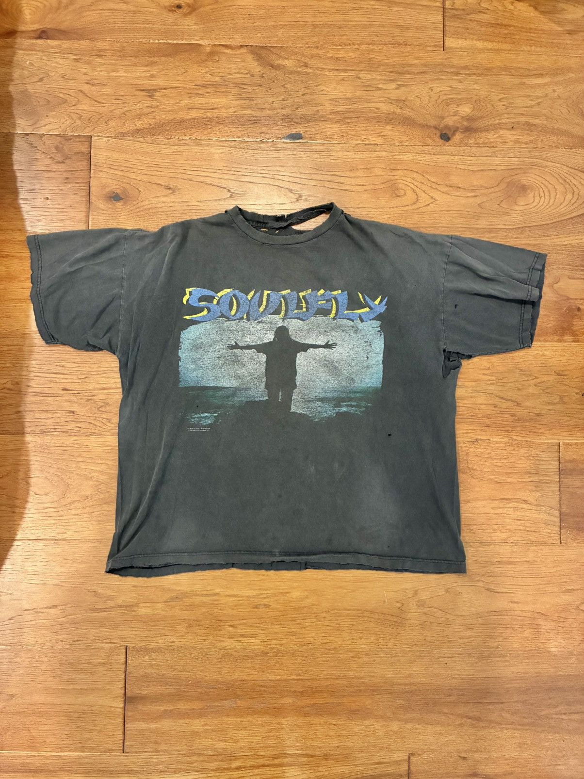 Vintage Vintage soul fly band shirt thrashed to perfection Size US XL / EU 56 / 4 - 5 Thumbnail