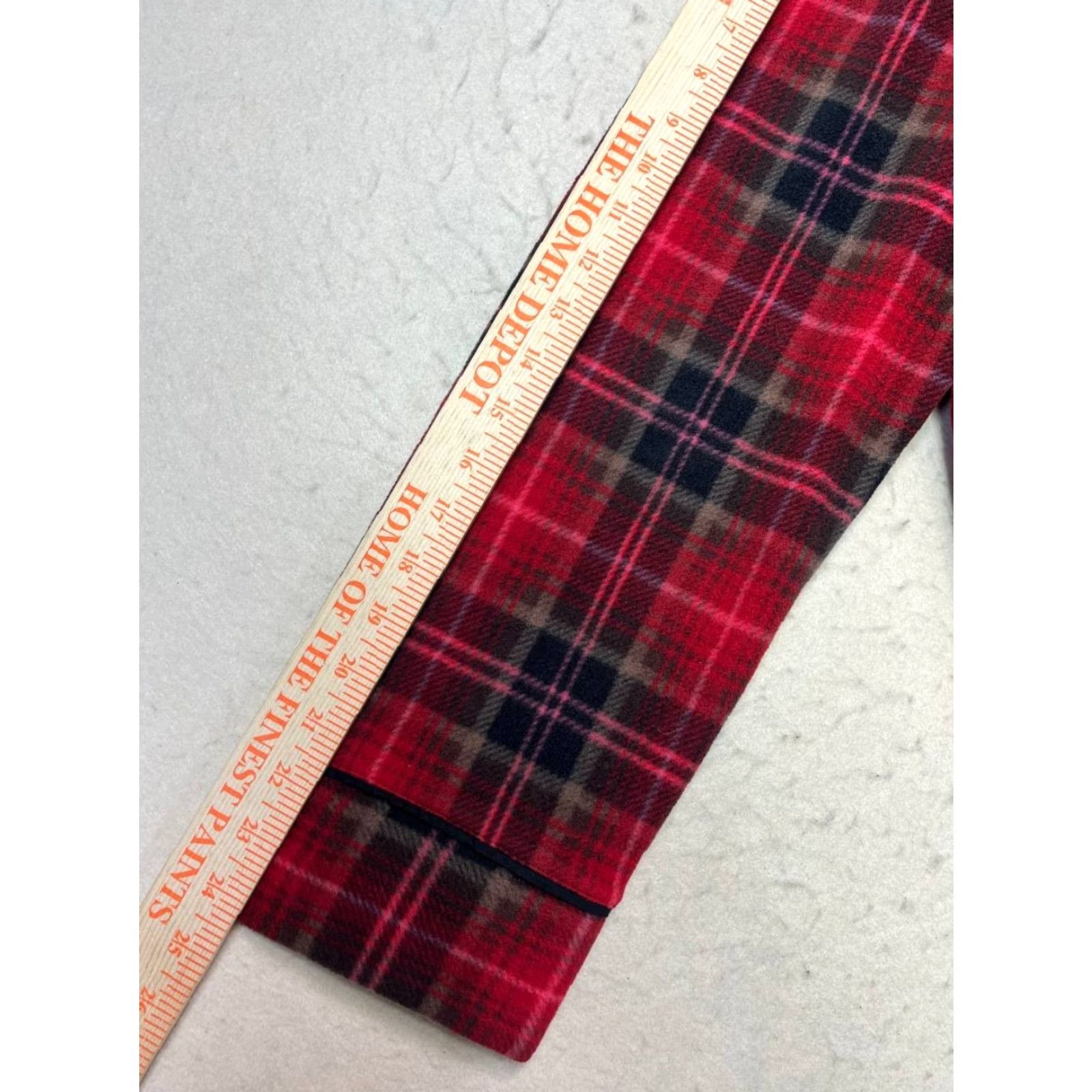 SKIMS SKIMS Flannel Fleece Plaid Button Sleep Lounge Shirt Pajama Top Size M Red Unisex Adults Long Sleeve Collared Pajama Top Size M / US 6-8 / IT 42-44 - 3 Thumbnail