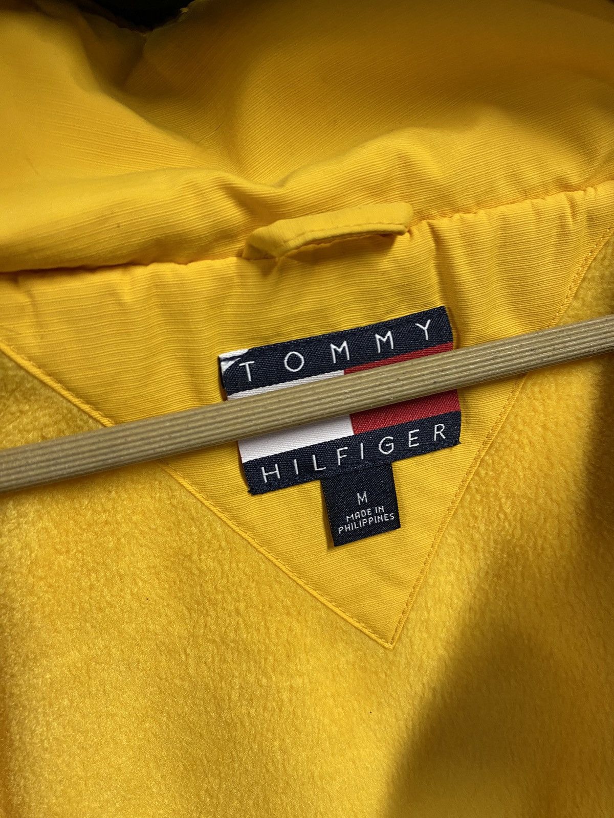 Tommy Hilfiger × Vintage Vintage Tommy Hilfiger Fullzip Jacket Adult Size Medium Size US M / EU 48-50 / 2 - 3 Thumbnail