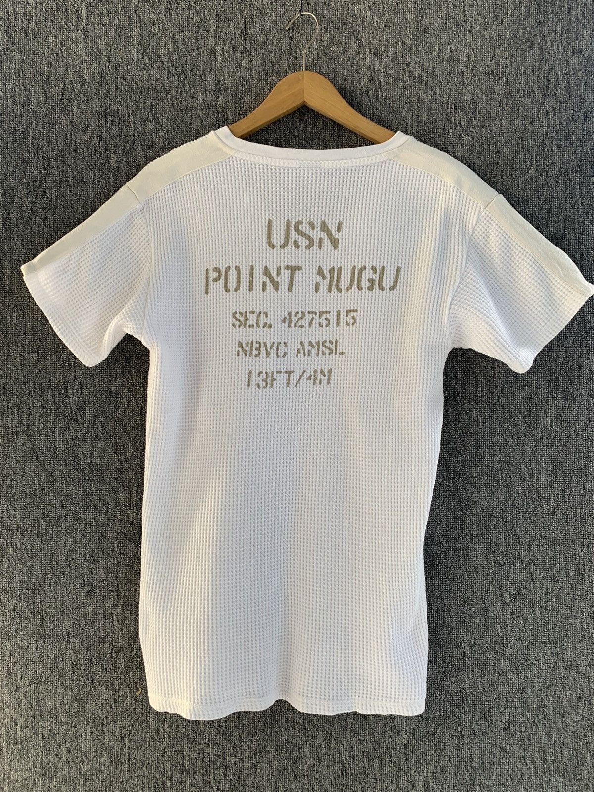 Avirex Avirex USN Point Mugu White Shirt Size US L / EU 52-54 / 3 - 7 Thumbnail