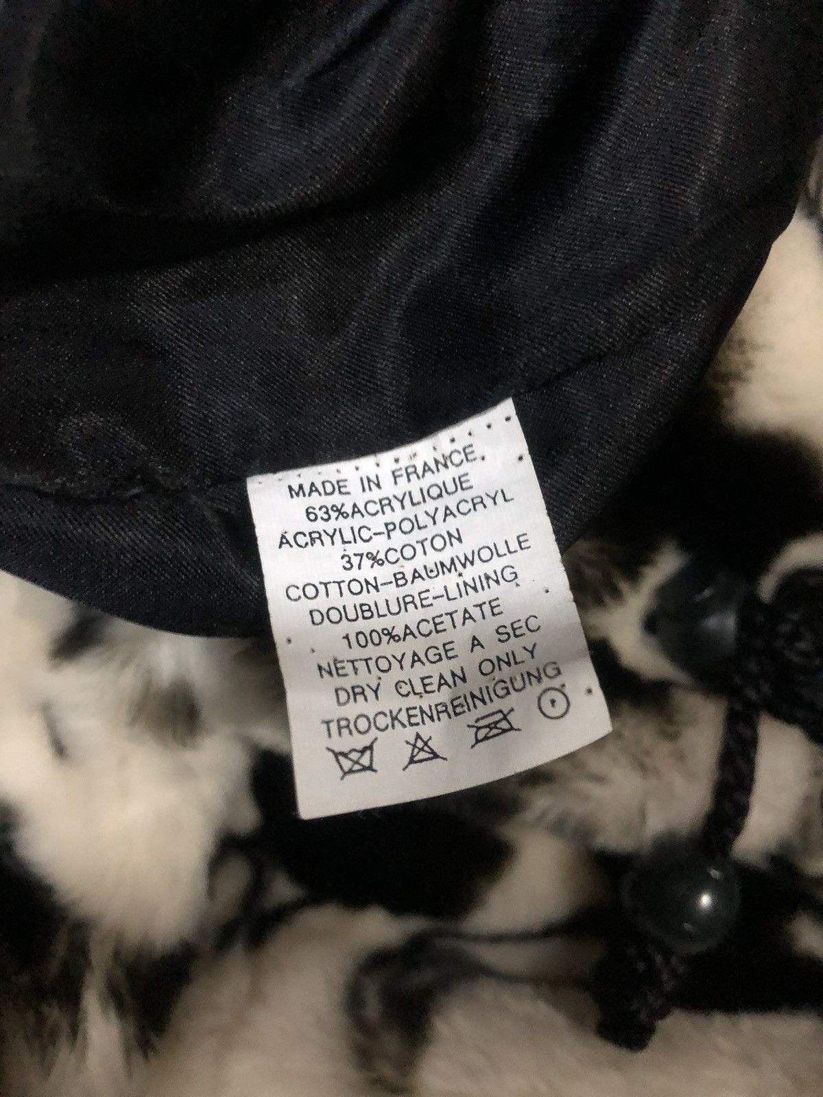 Disney × Vintage Vintage disney x apparence faux fur coat Size US L / EU 52-54 / 3 - 3 Thumbnail