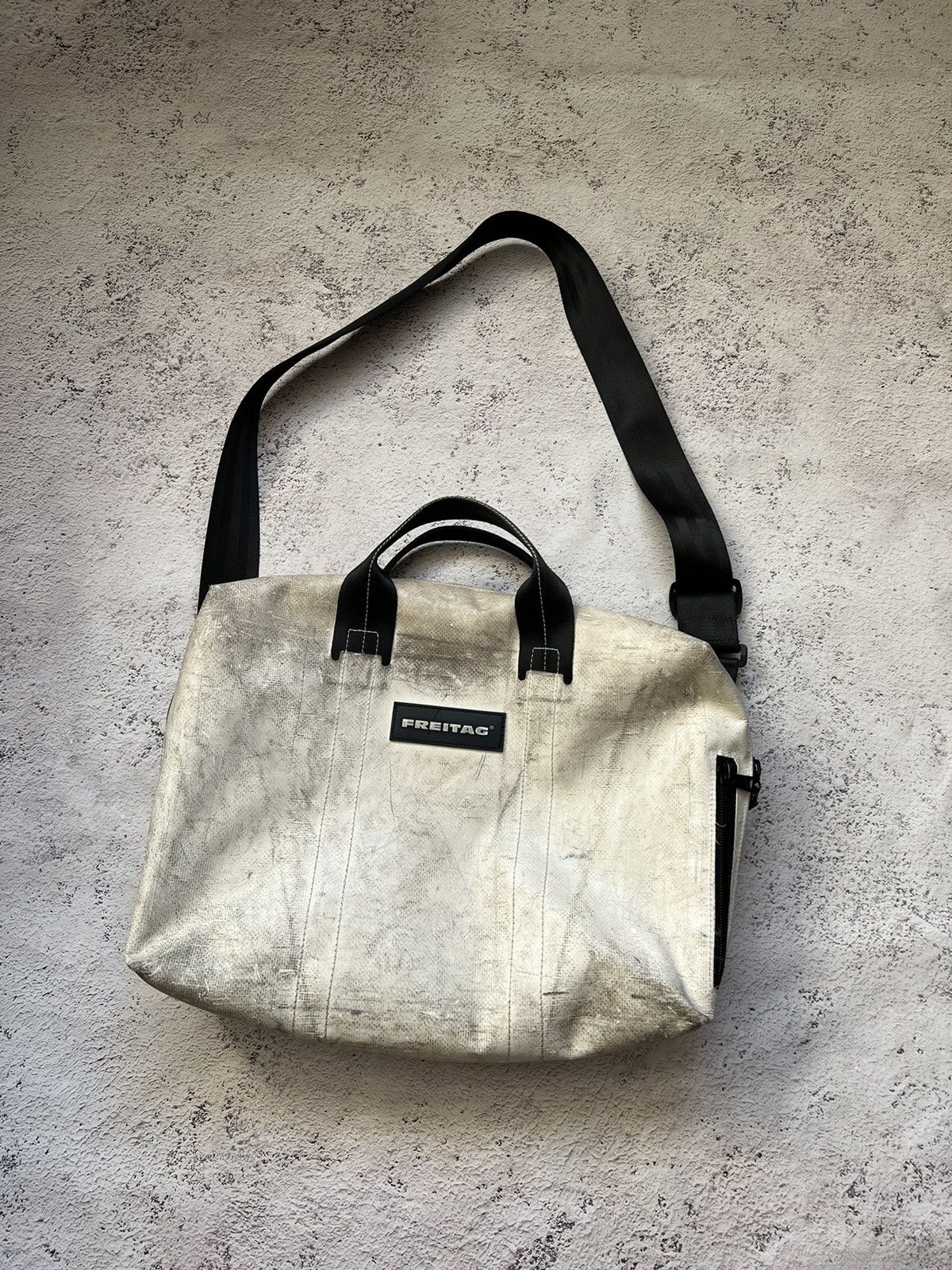 FREITAG DEXTER メッセンジャーバッグ シルバー Freitag FREITAG Dexter big messenger bag | Grailed