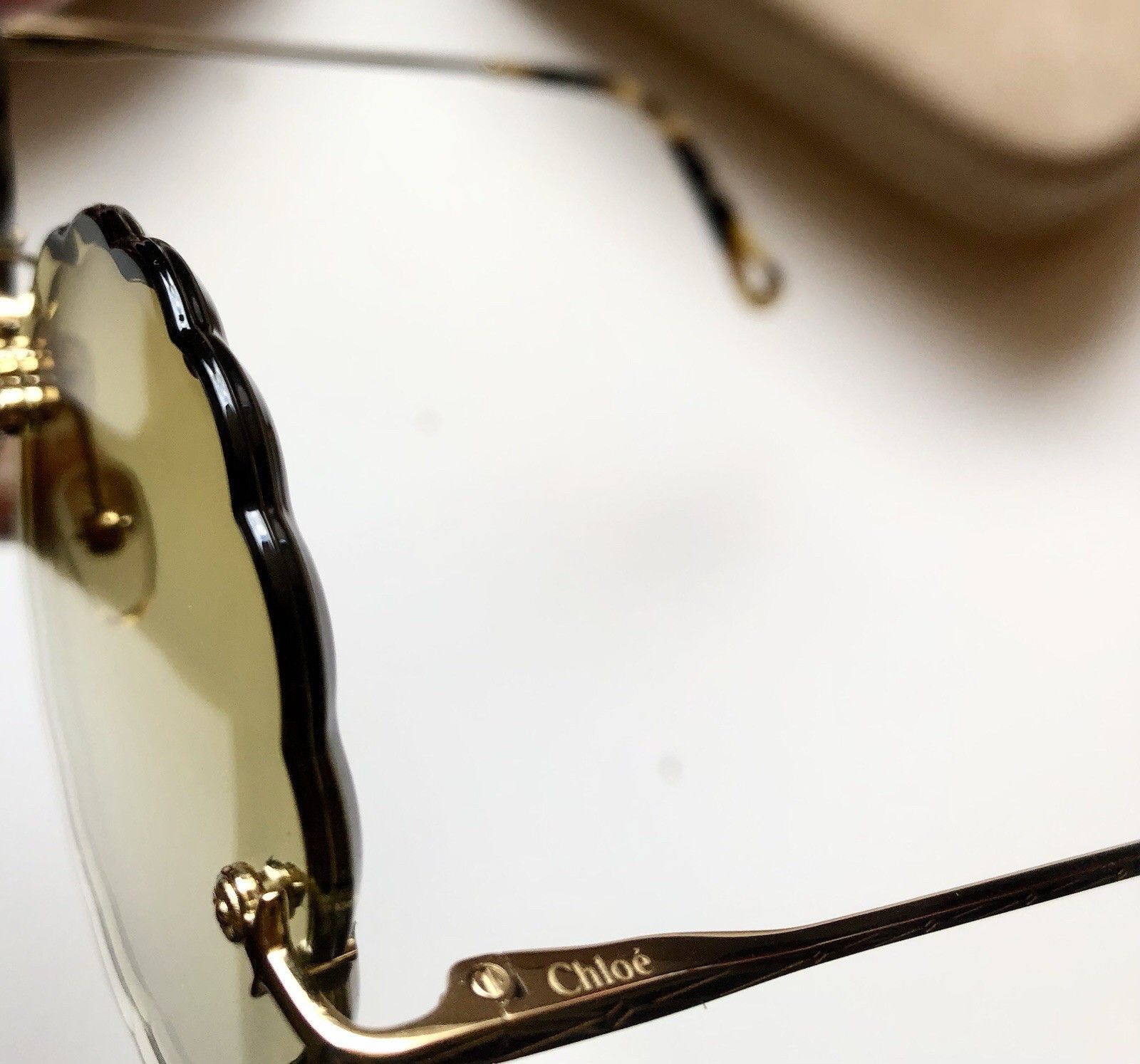 Chloe Chloe Rimless Flower Brown Gradient Sunglasses CE142S NIB Size ONE SIZE - 5 Thumbnail
