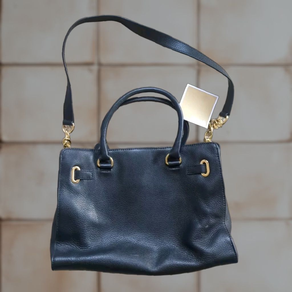 Michael Kors Michael Kors Purse Leather/Gold - Handled Shoulder Bag - Medium Black/Gold Signature Interior Pockets Womens Size ONE SIZE - 1 Thumbnail