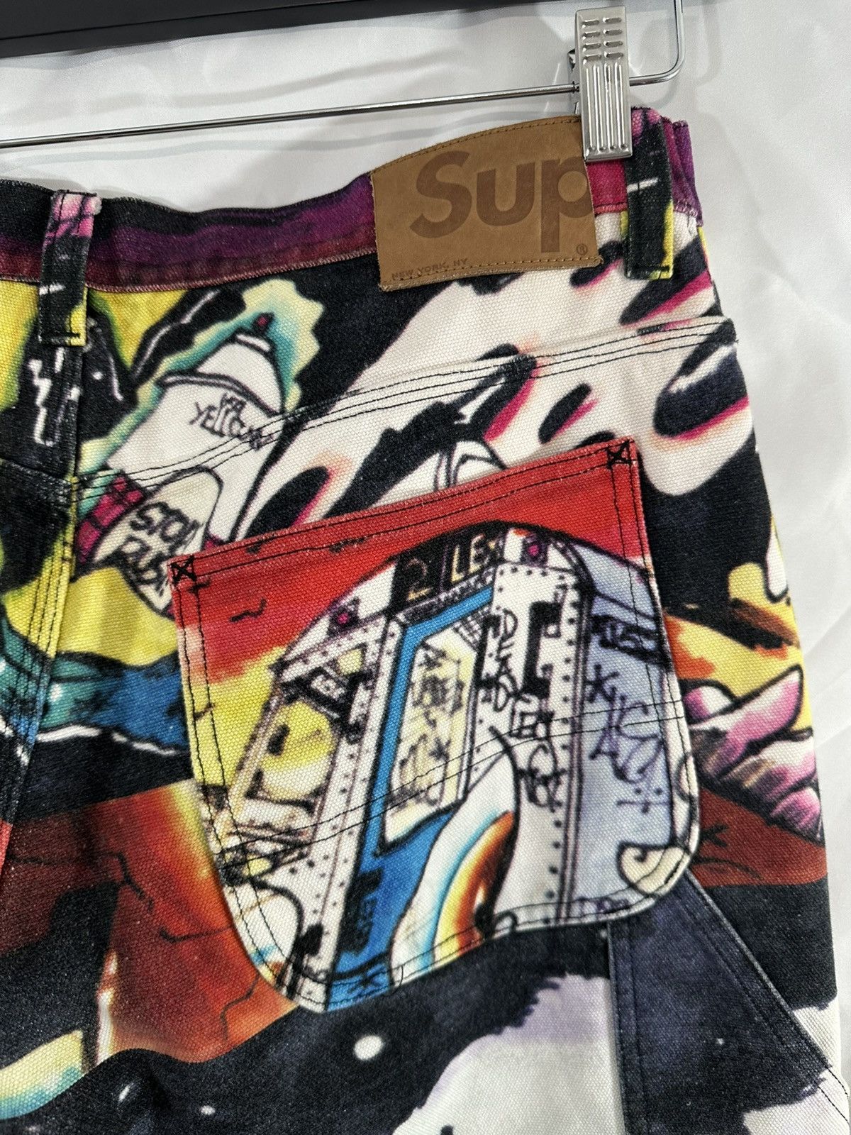 Supreme Supreme Rare Graffiti Size US 34 / EU 50 - 9 Thumbnail