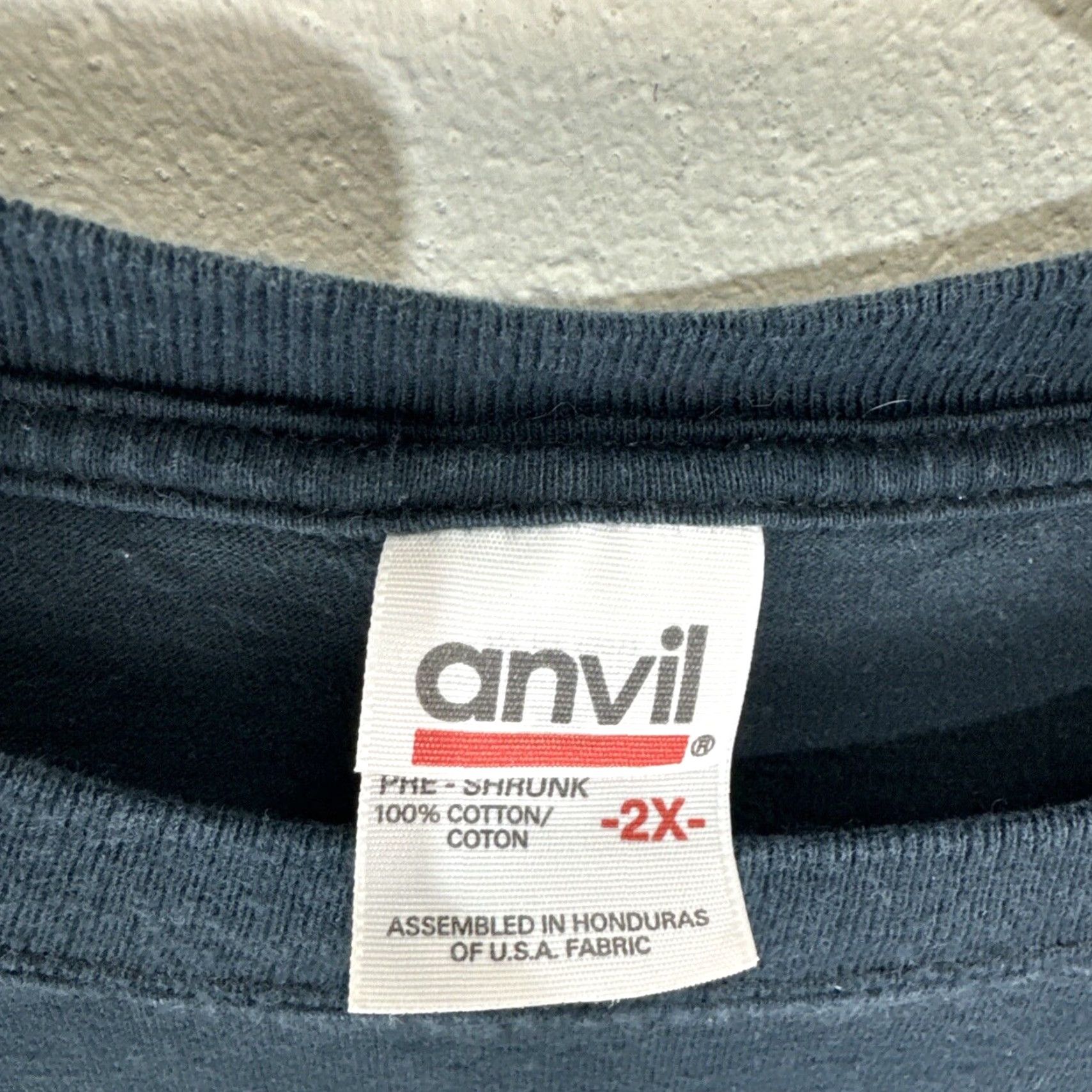 Anvil Vintage 2000s United Tour T-Shirt Men 2XL Black Graphic Print Band Music 90s Size US XXL / EU 58 / 5 - 2 Thumbnail