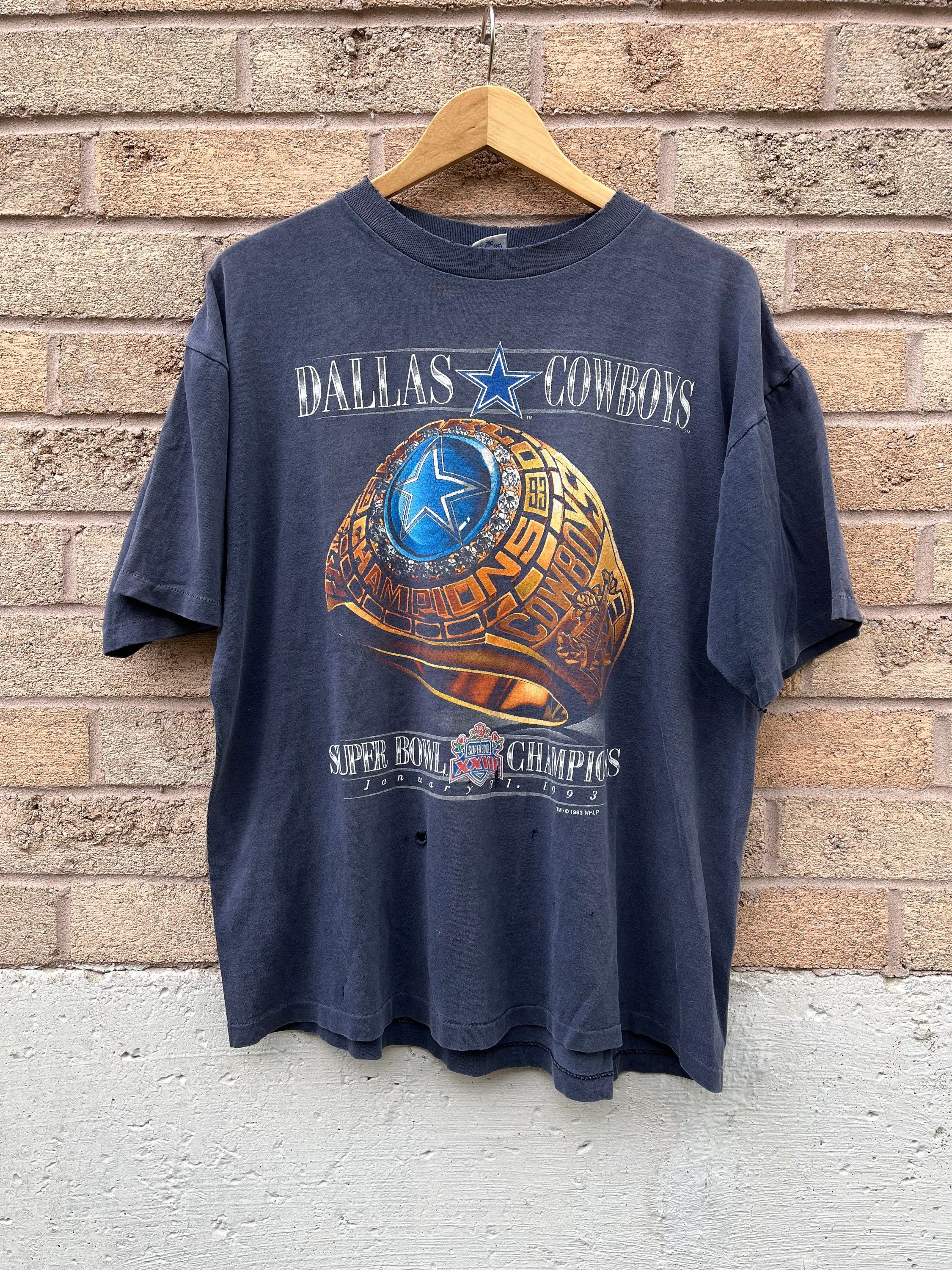 Salem Sportswear Vintage Dallas Cowboys NFL Super Bowl Champions 1993 Tshirt Size US XL / EU 56 / 4 - 1 Thumbnail