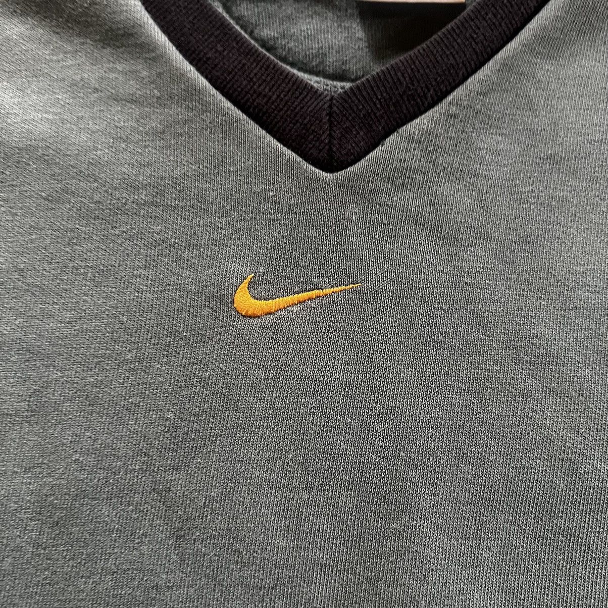 Nike × Vintage 90s Nike Center Swoosh Crew Neck Size US M / EU 48-50 / 2 - 4 Thumbnail