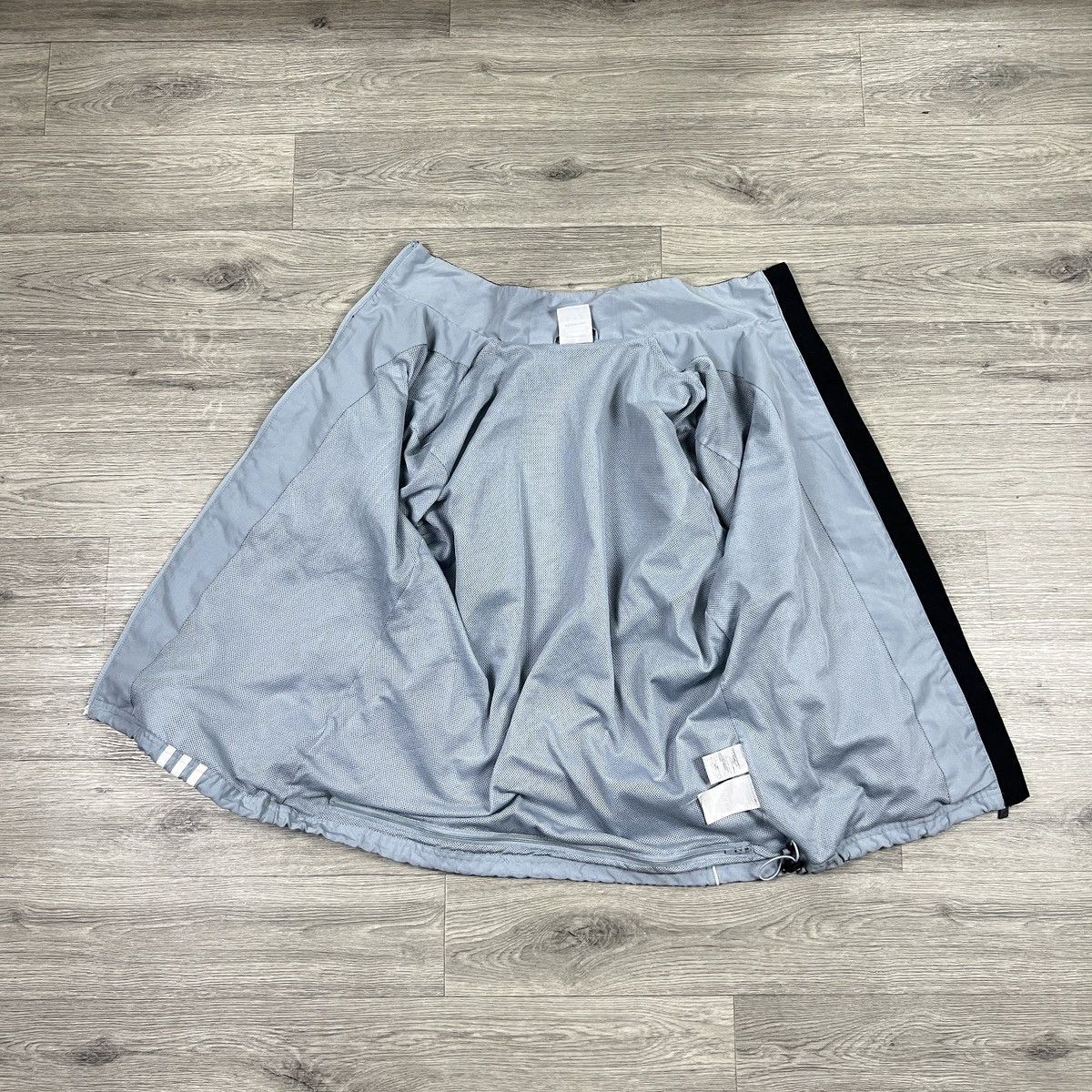Adidas Vintage Adidas Clima365 Track Jacket Grey Black 3-Stripes Size US L / EU 52-54 / 3 - 12 Thumbnail
